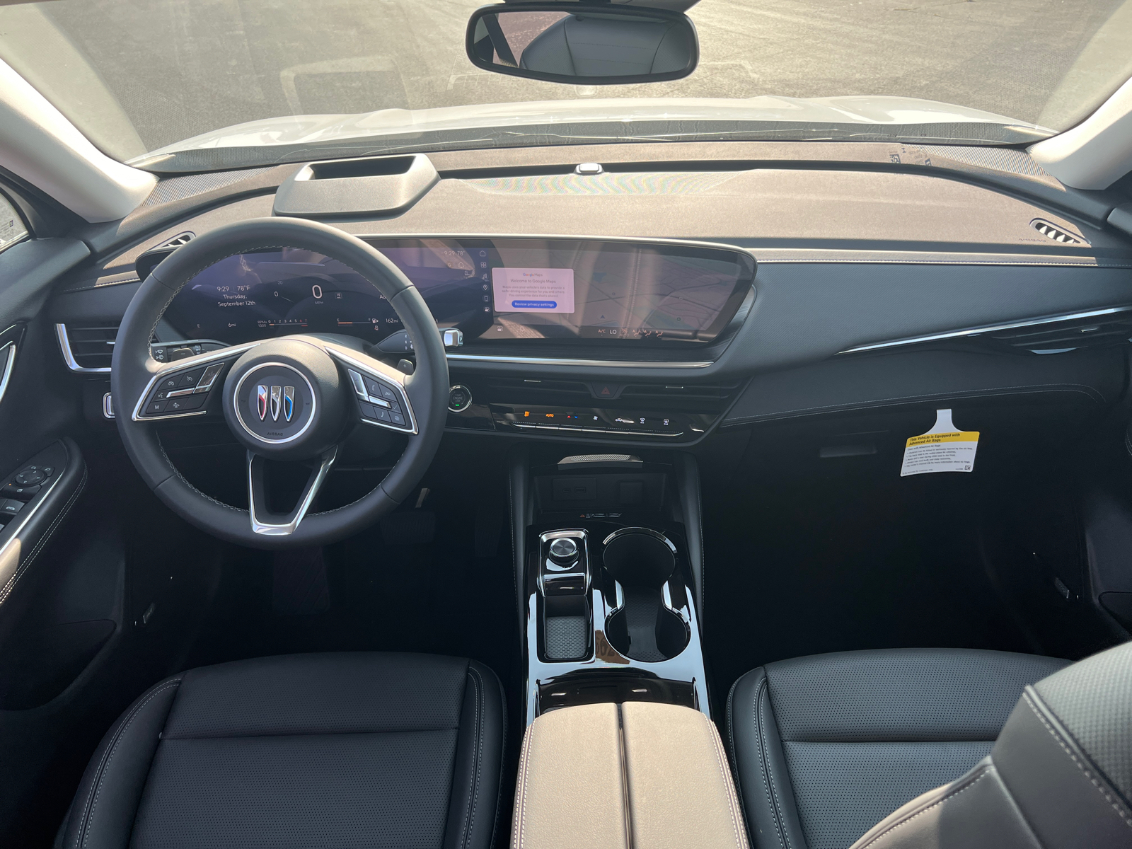 2024 Buick Envision Preferred 32