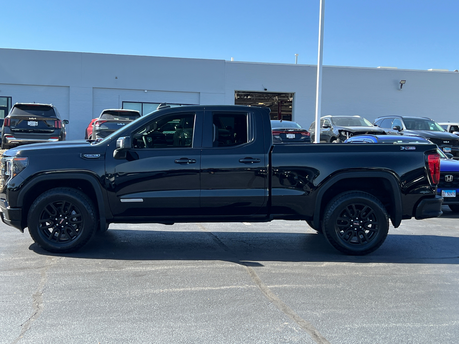 2023 GMC Sierra 1500 Elevation 5