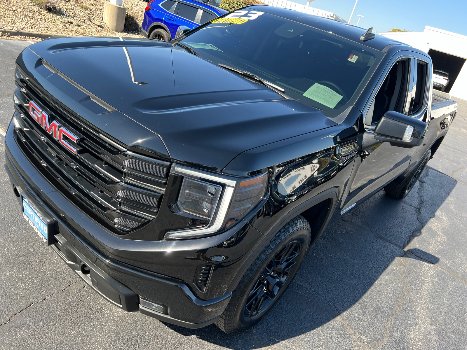 2023 GMC Sierra 1500 Elevation 10