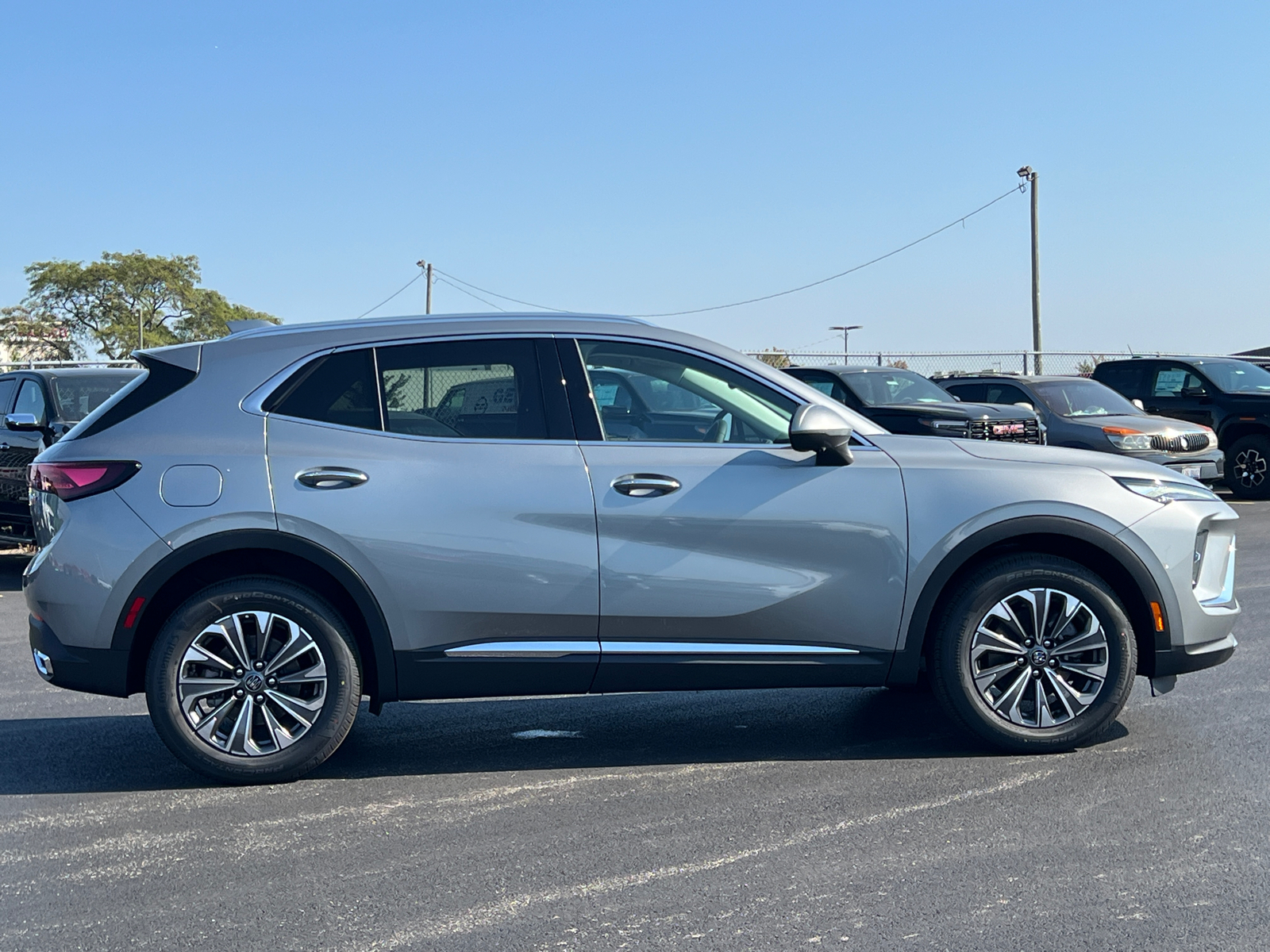 2024 Buick Envision Preferred 9