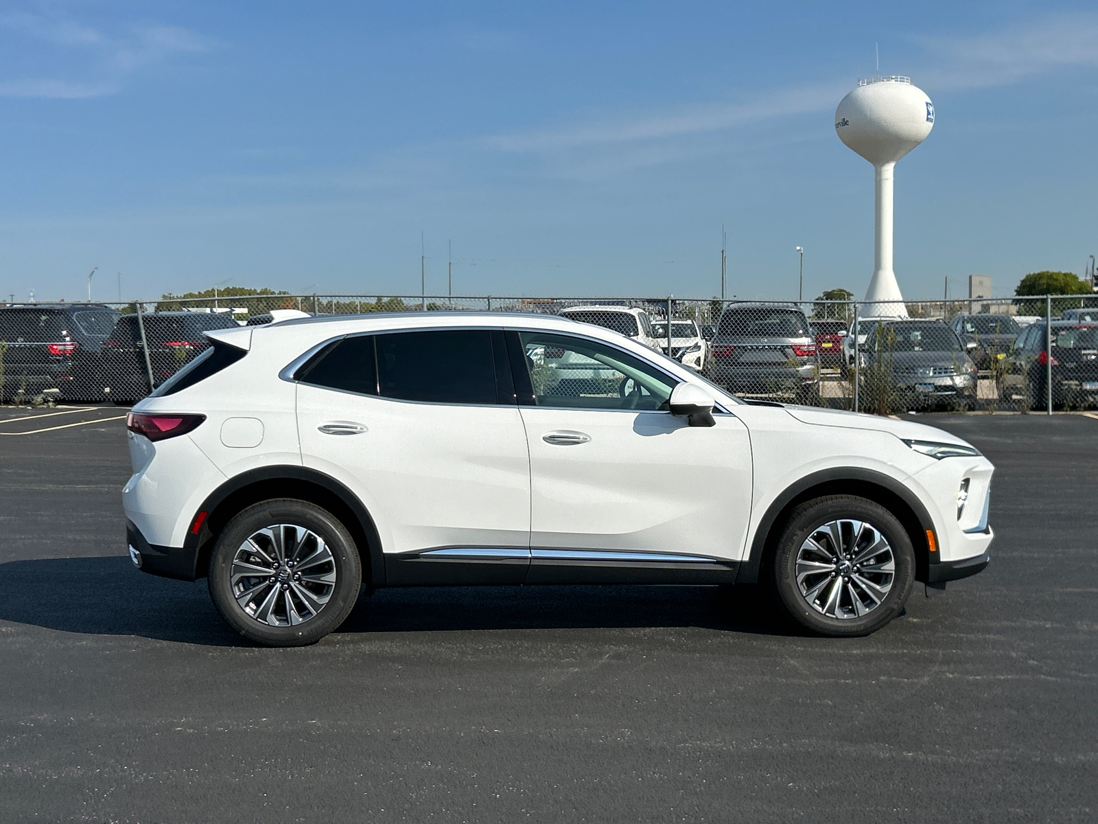 2024 Buick Envision Preferred 9