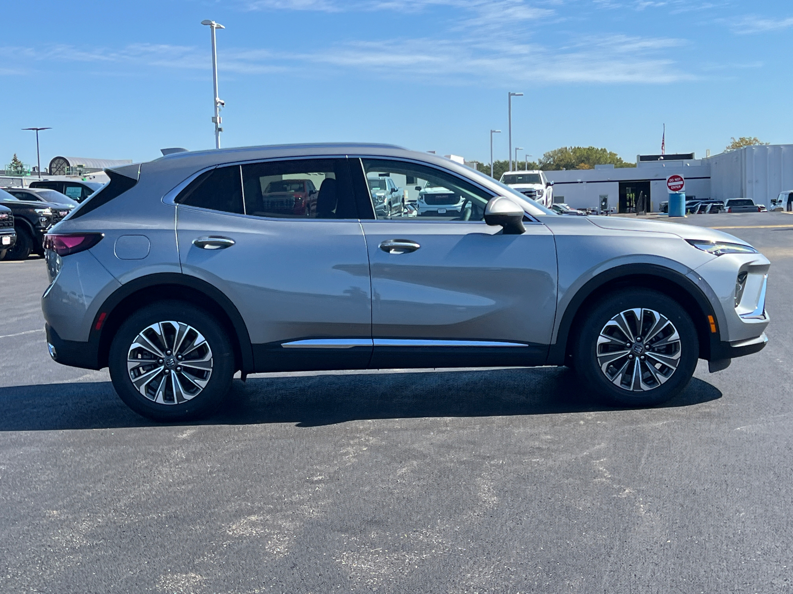 2024 Buick Envision Preferred 9