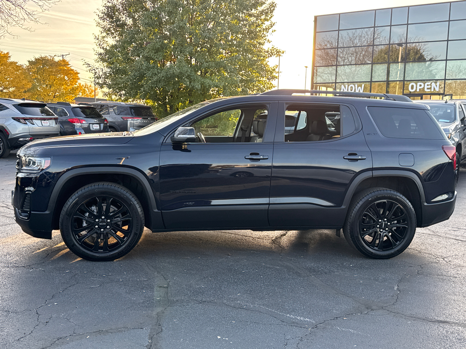 2022 GMC Acadia SLT 5