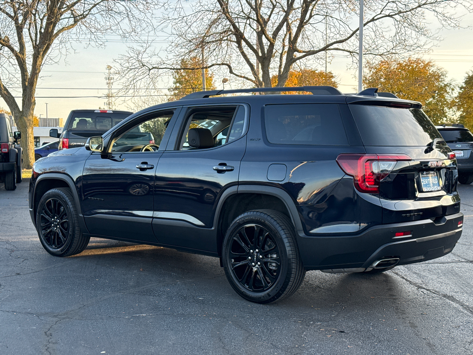 2022 GMC Acadia SLT 6