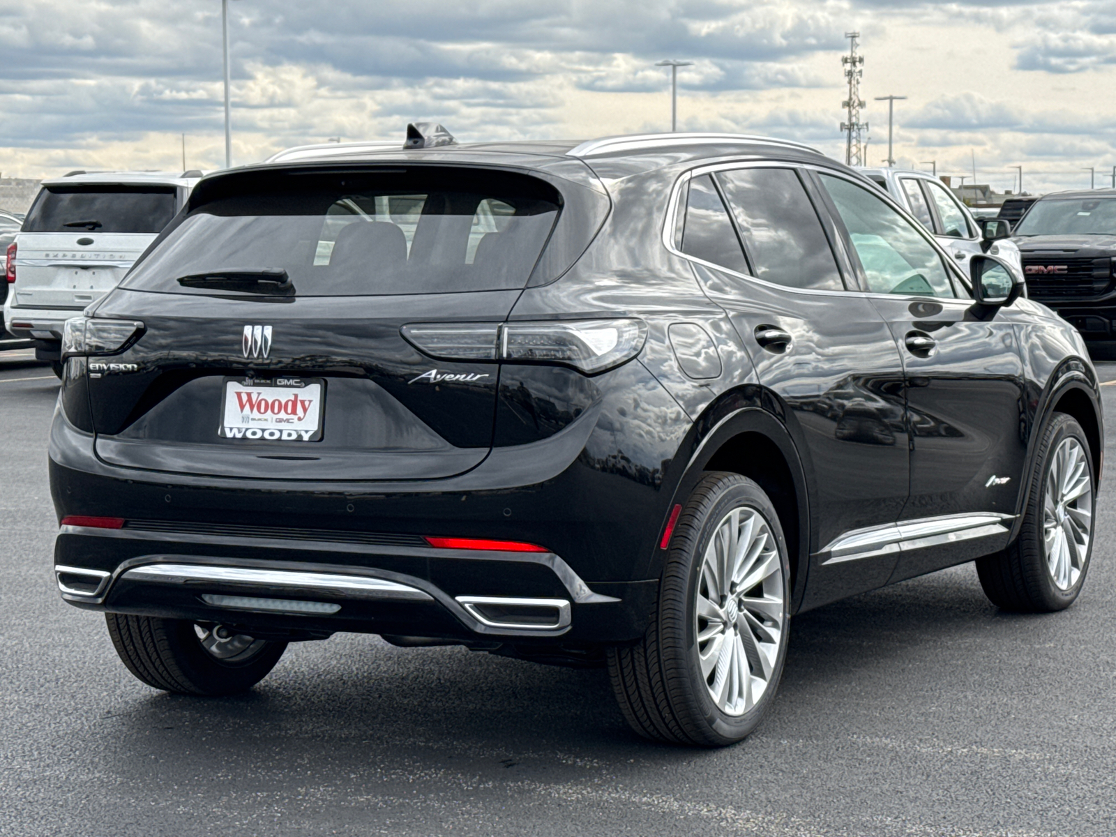 2024 Buick Envision Avenir 8