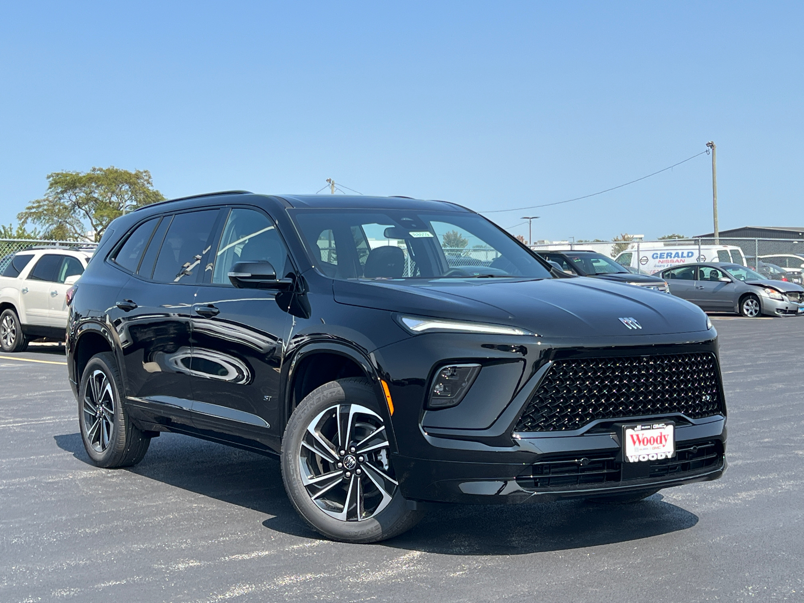 2025 Buick Enclave Sport Touring 2