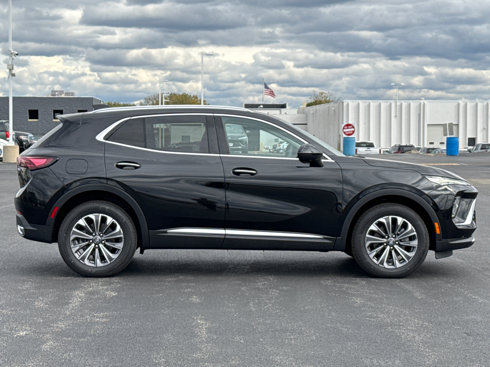 2024 Buick Envision Preferred 9