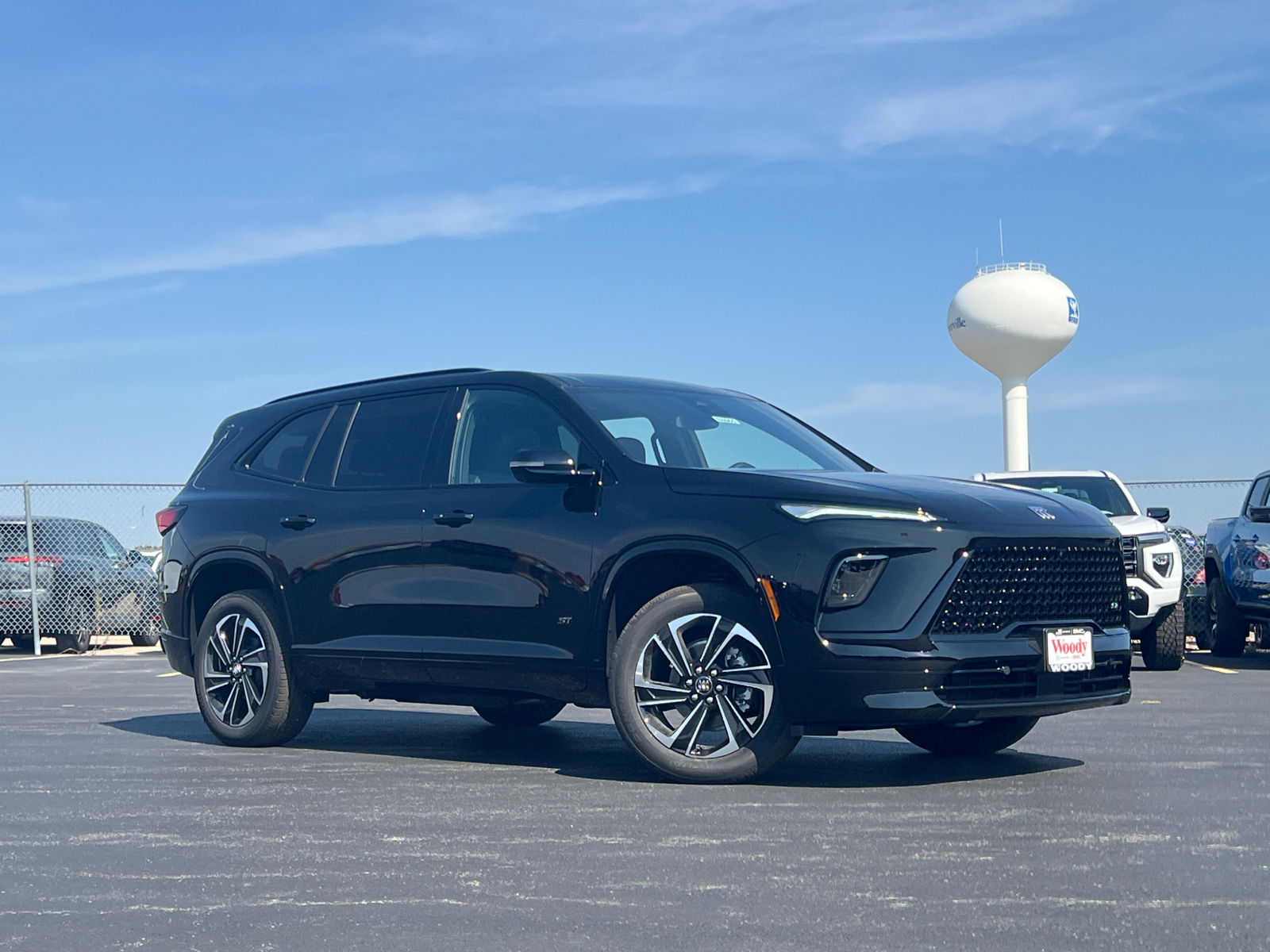 2025 Buick Enclave Sport Touring 2