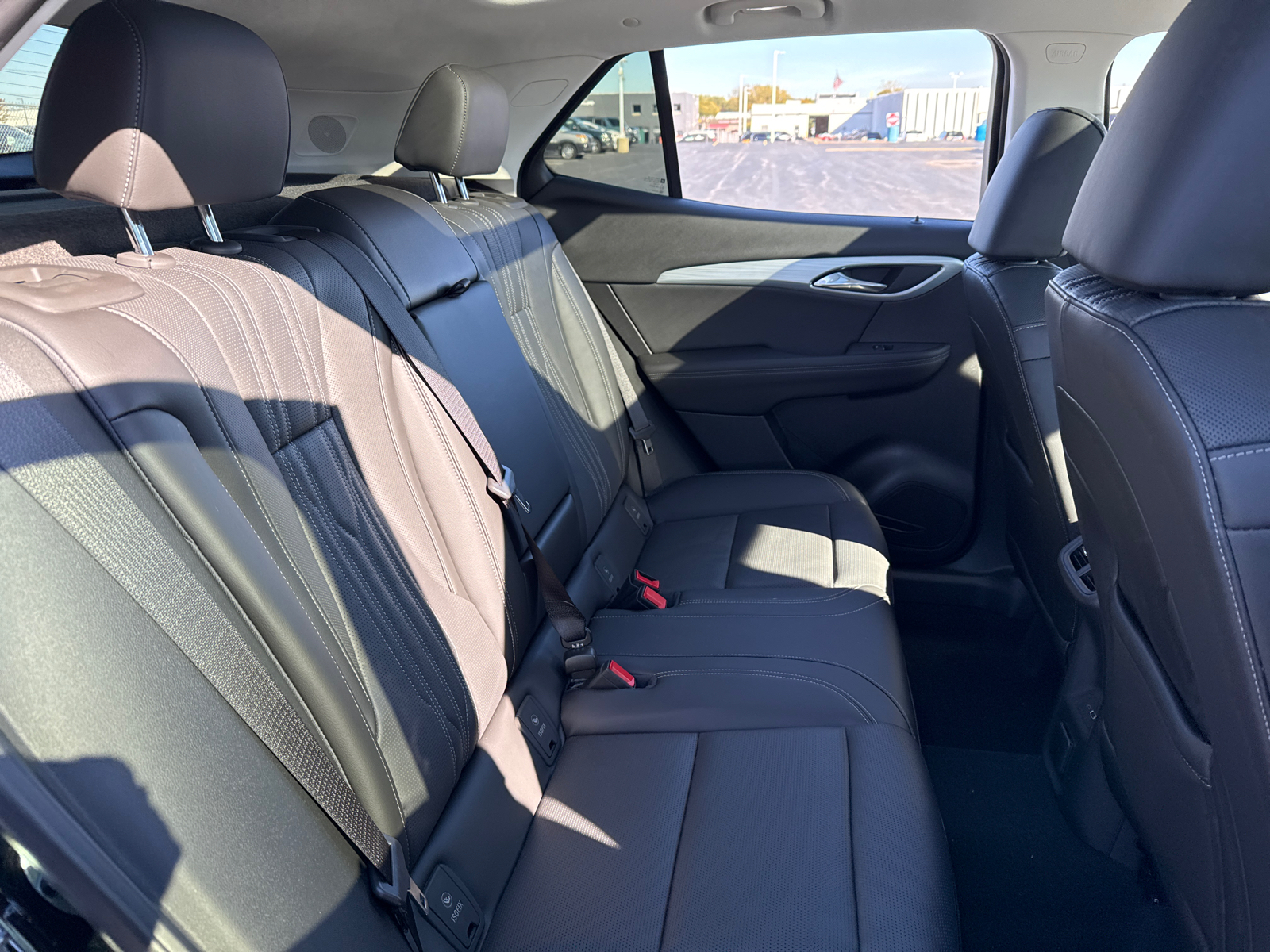 2024 Buick Envision Avenir 38