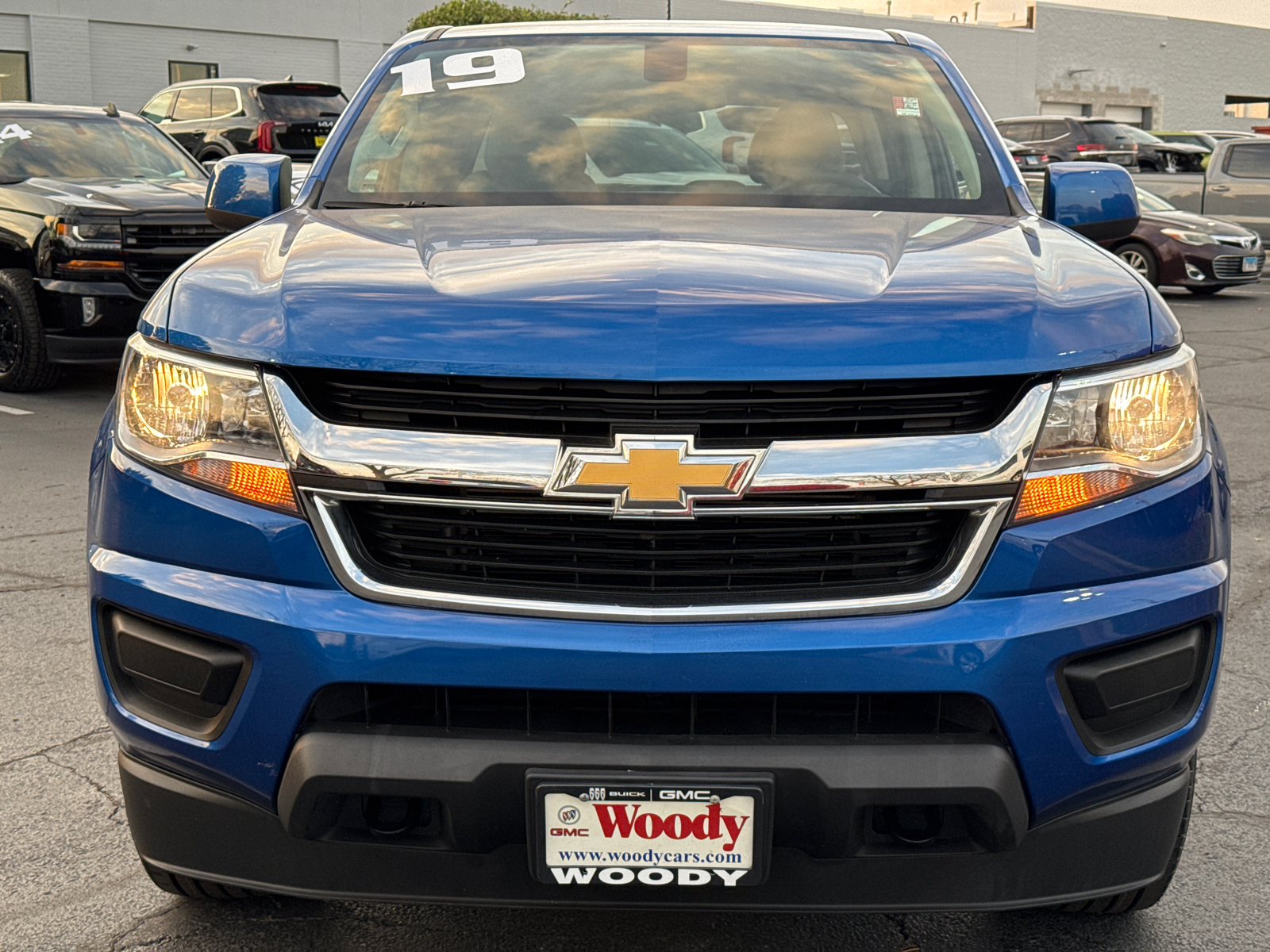 2019 Chevrolet Colorado Work Truck 3