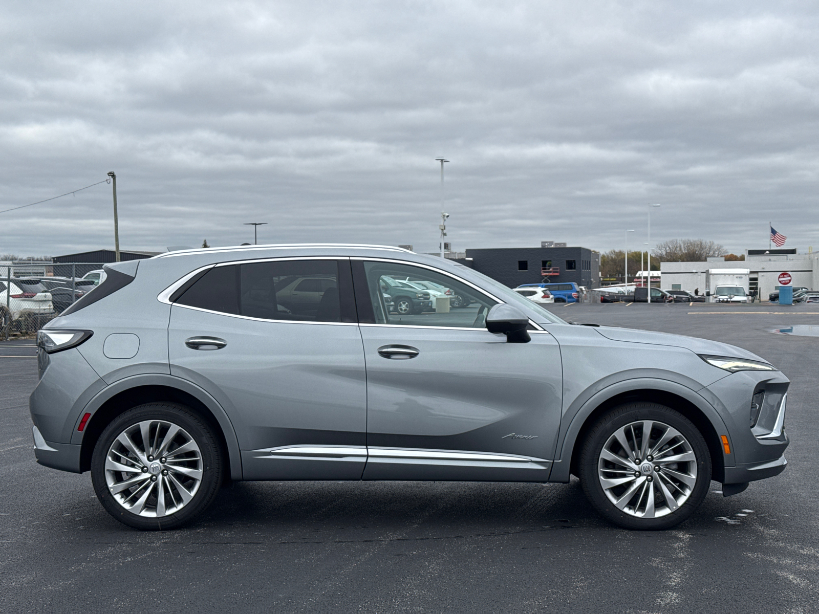 2025 Buick Envision Avenir 9