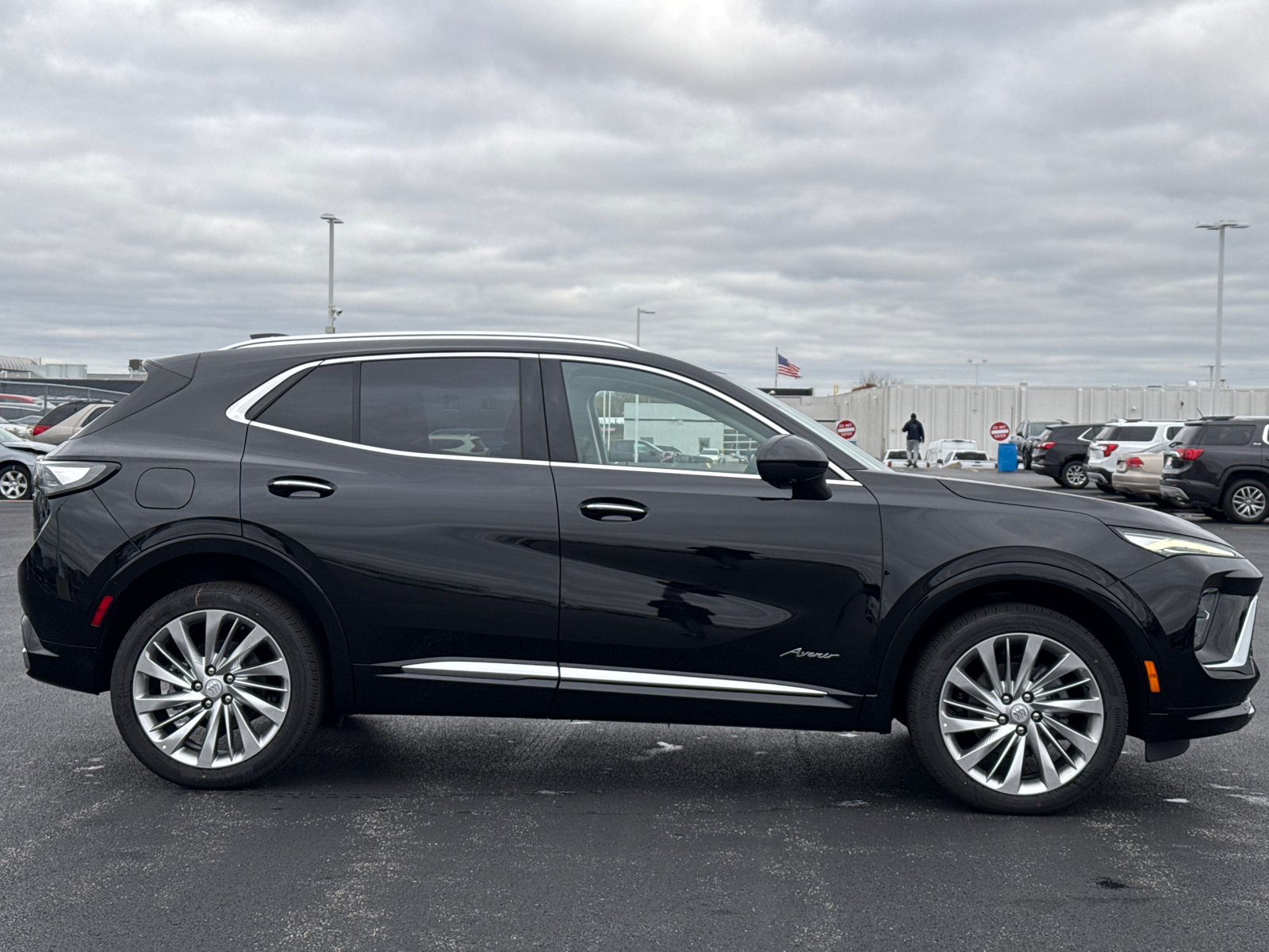 2025 Buick Envision Avenir 9