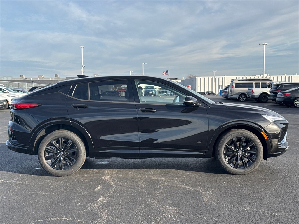 2025 Buick Envista Sport Touring 9