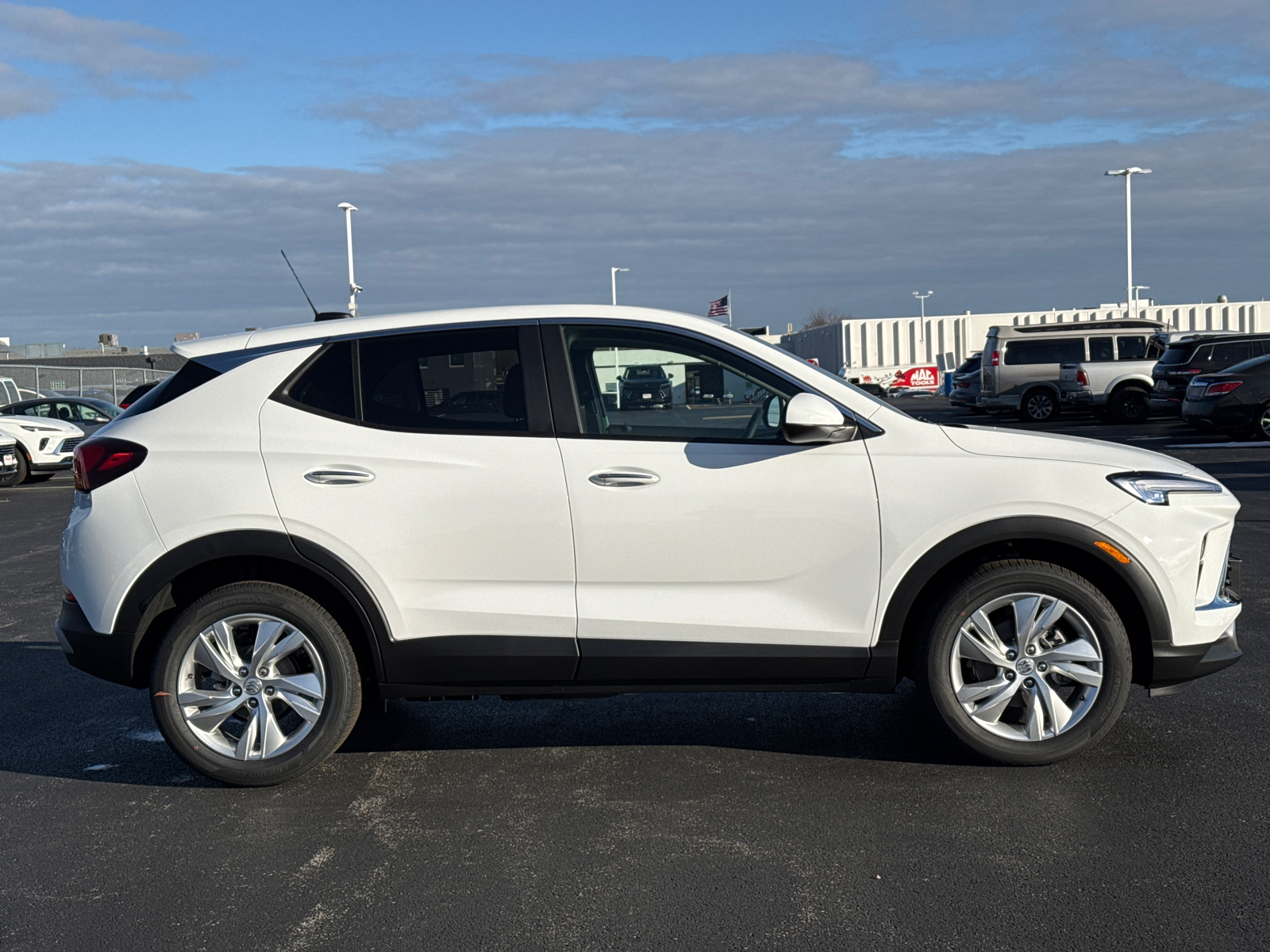 2025 Buick Encore GX Preferred 9