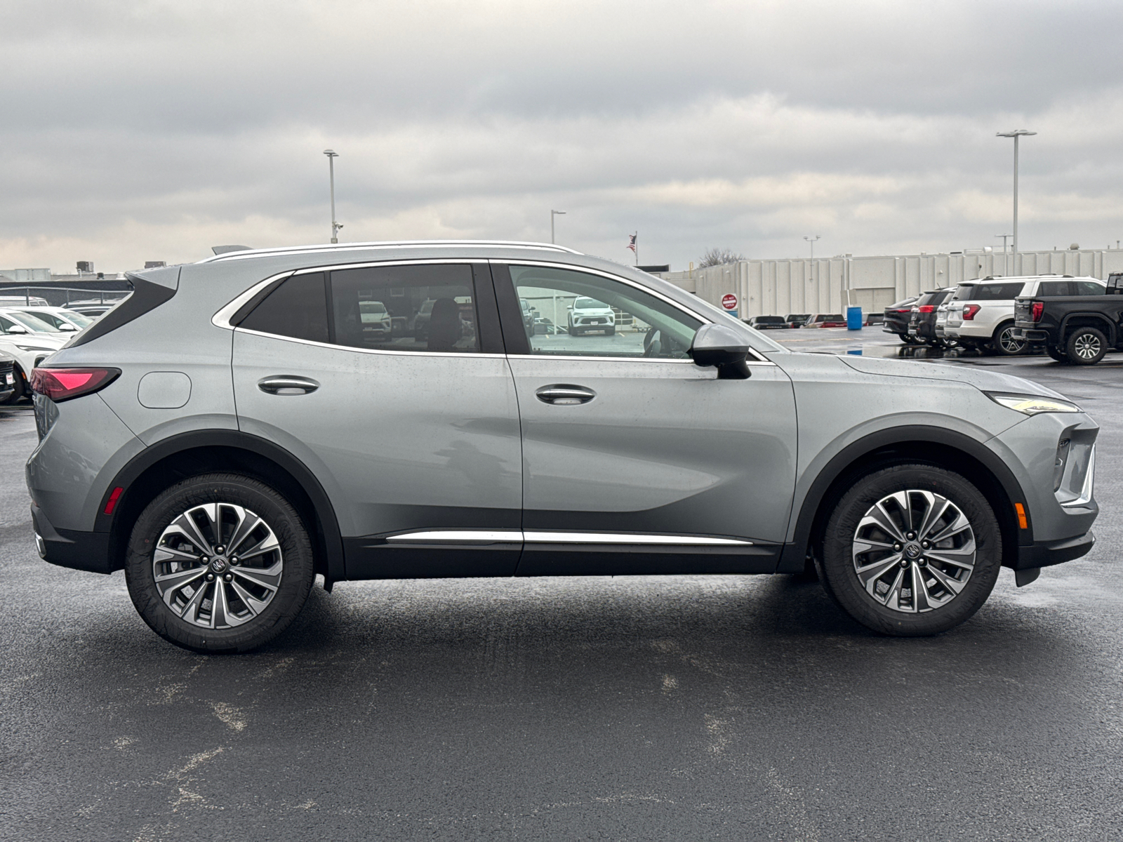 2025 Buick Envision Preferred 9