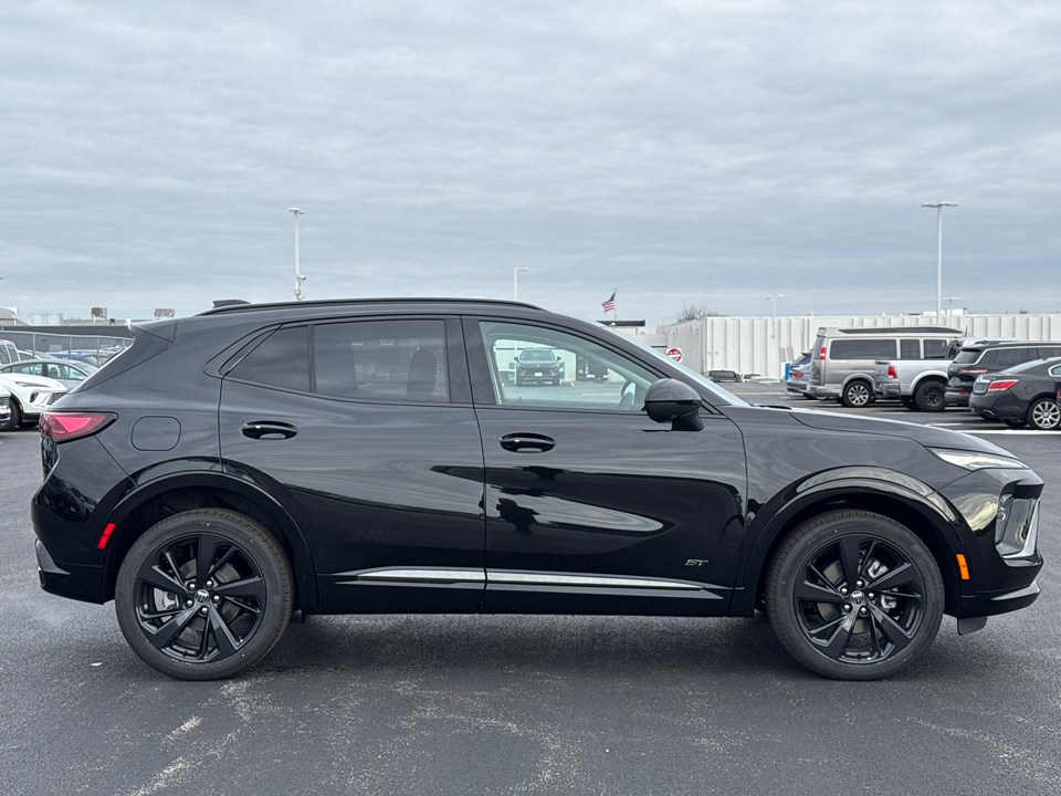 2025 Buick Envision Sport Touring 9