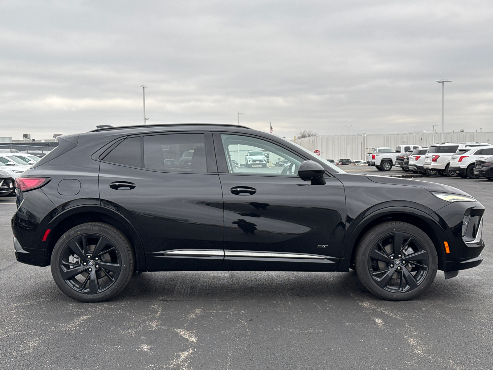 2025 Buick Envision Sport Touring 9