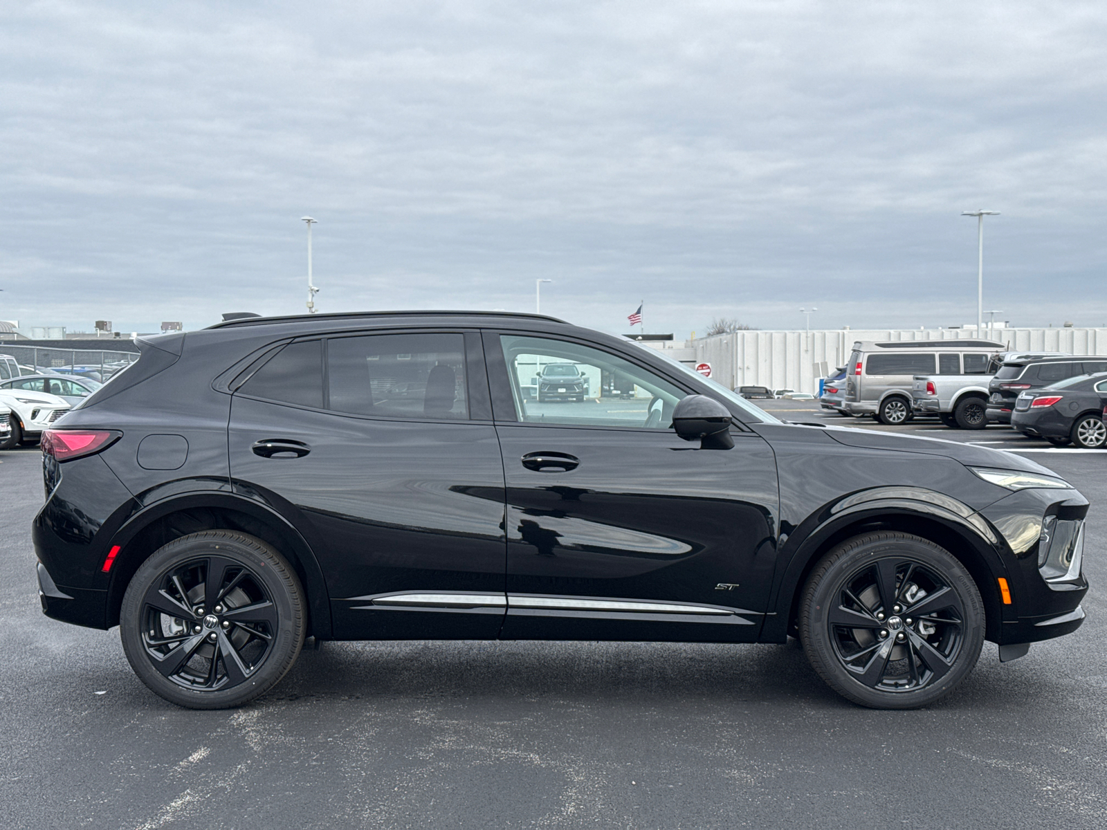 2025 Buick Envision Sport Touring 9