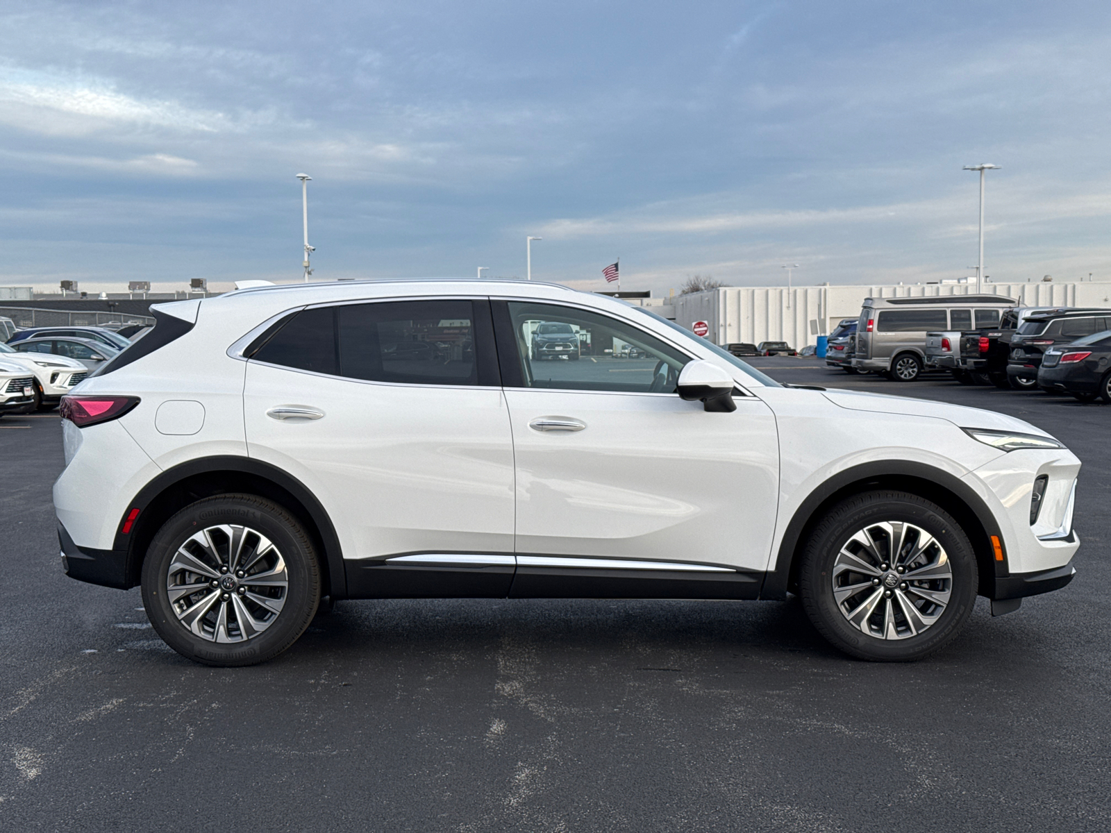 2025 Buick Envision Preferred 9