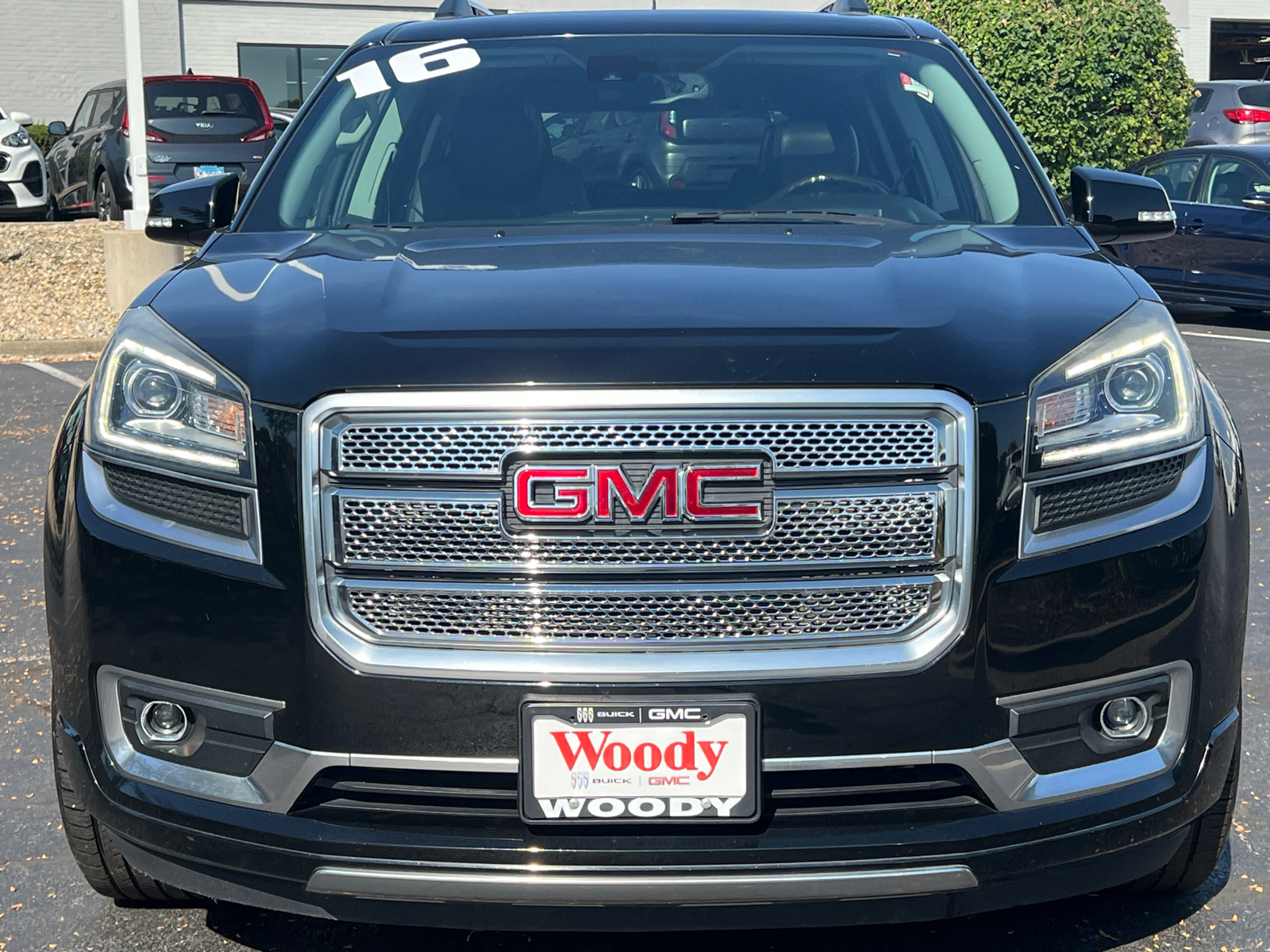 2016 GMC Acadia Denali 3