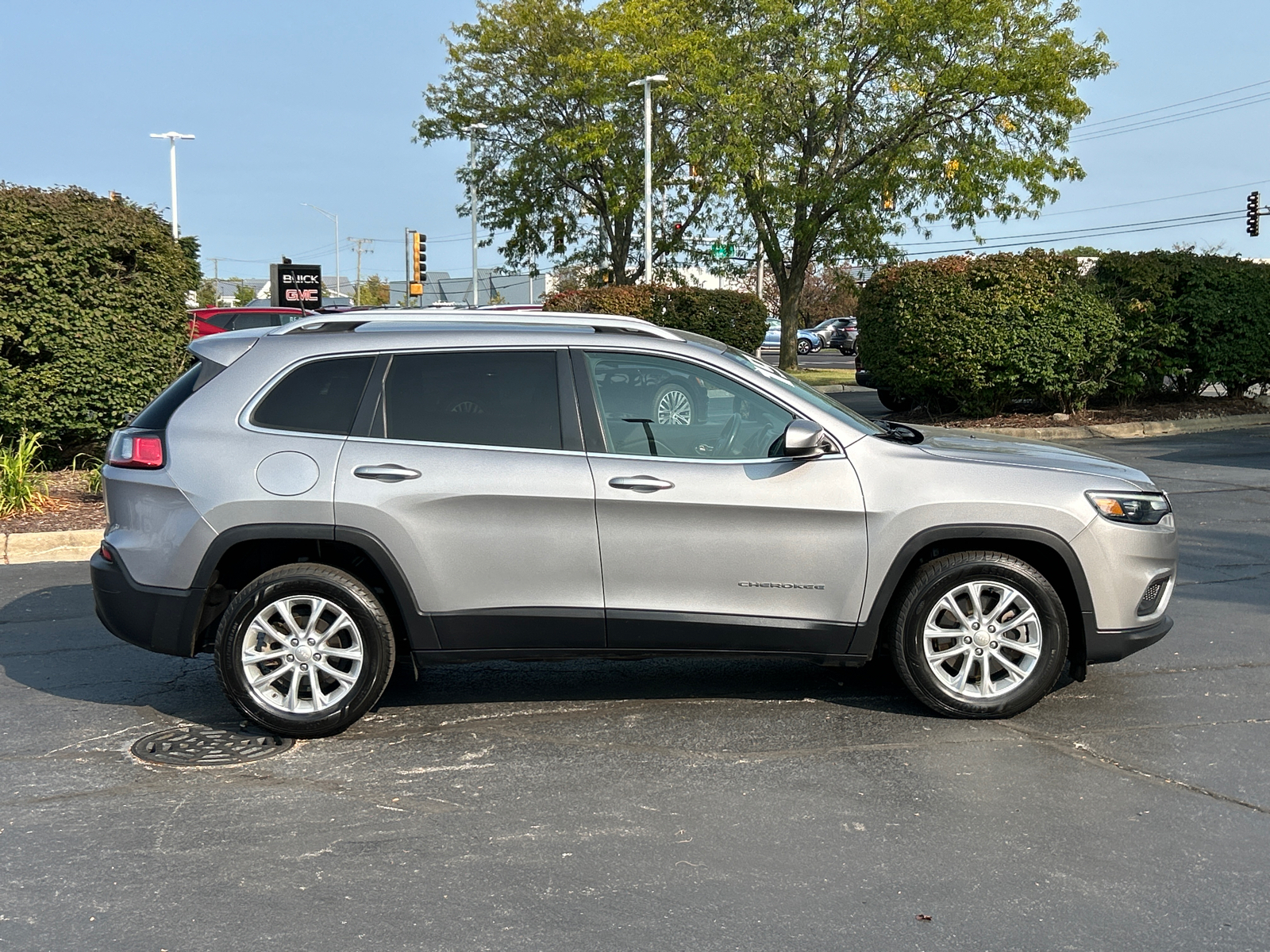 2019 Jeep Cherokee Latitude 9