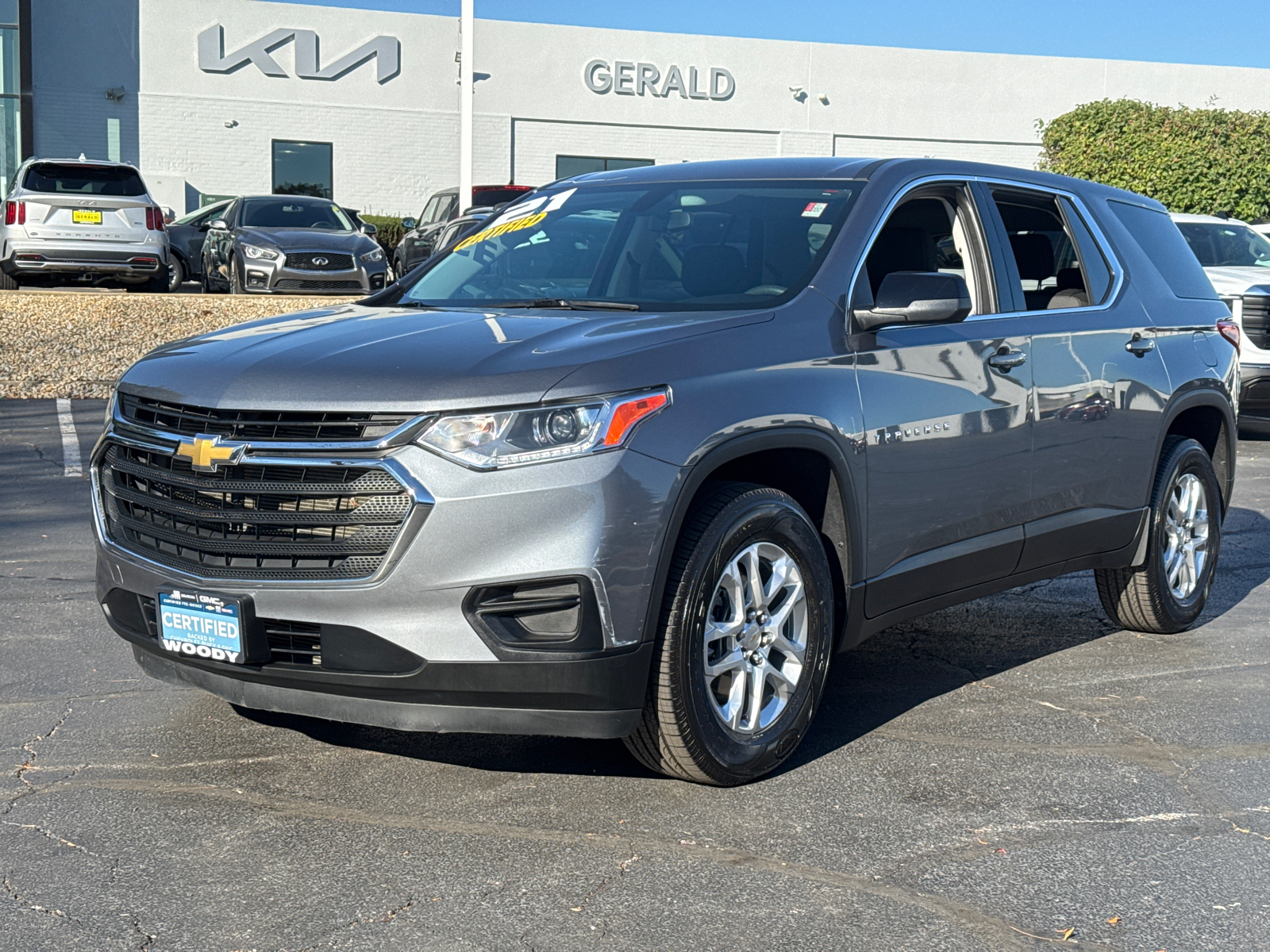 2021 Chevrolet Traverse LS 4