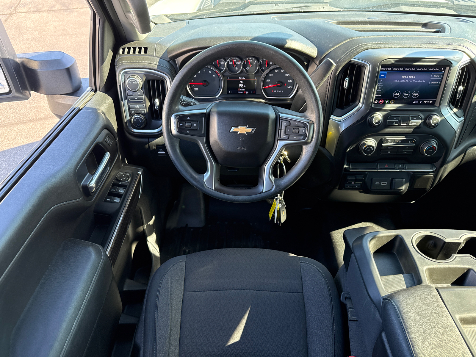 2020 Chevrolet Silverado 2500HD LT 27