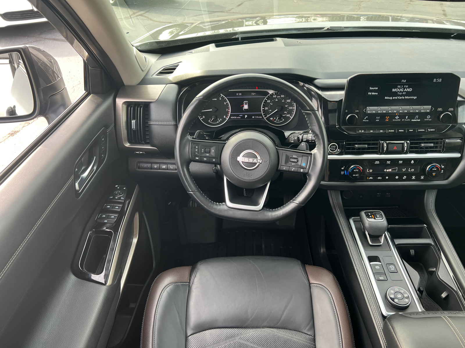 2022 Nissan Pathfinder Platinum 30