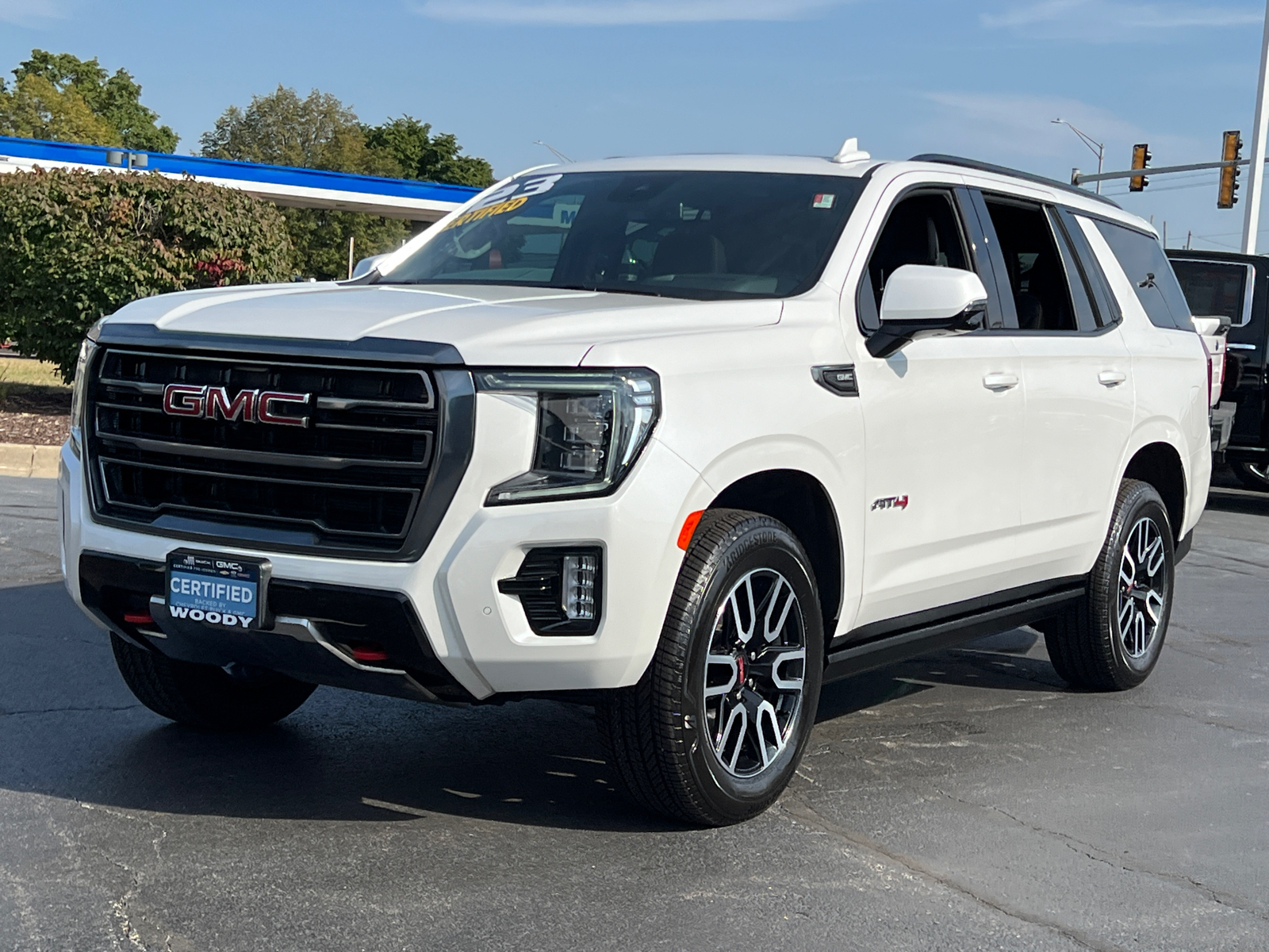 2023 GMC Yukon AT4 4