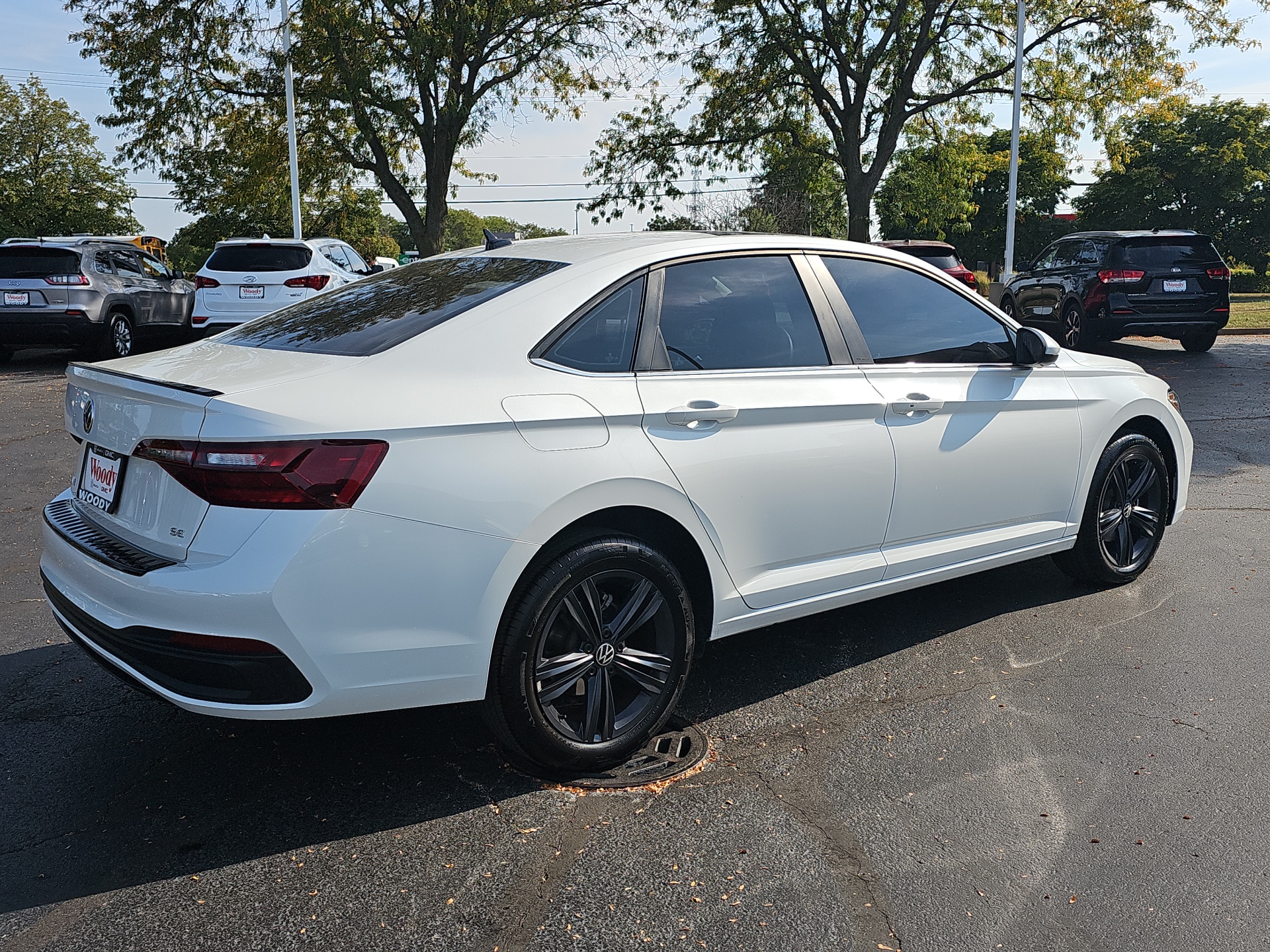 2023 Volkswagen Jetta 1.5T SE 8