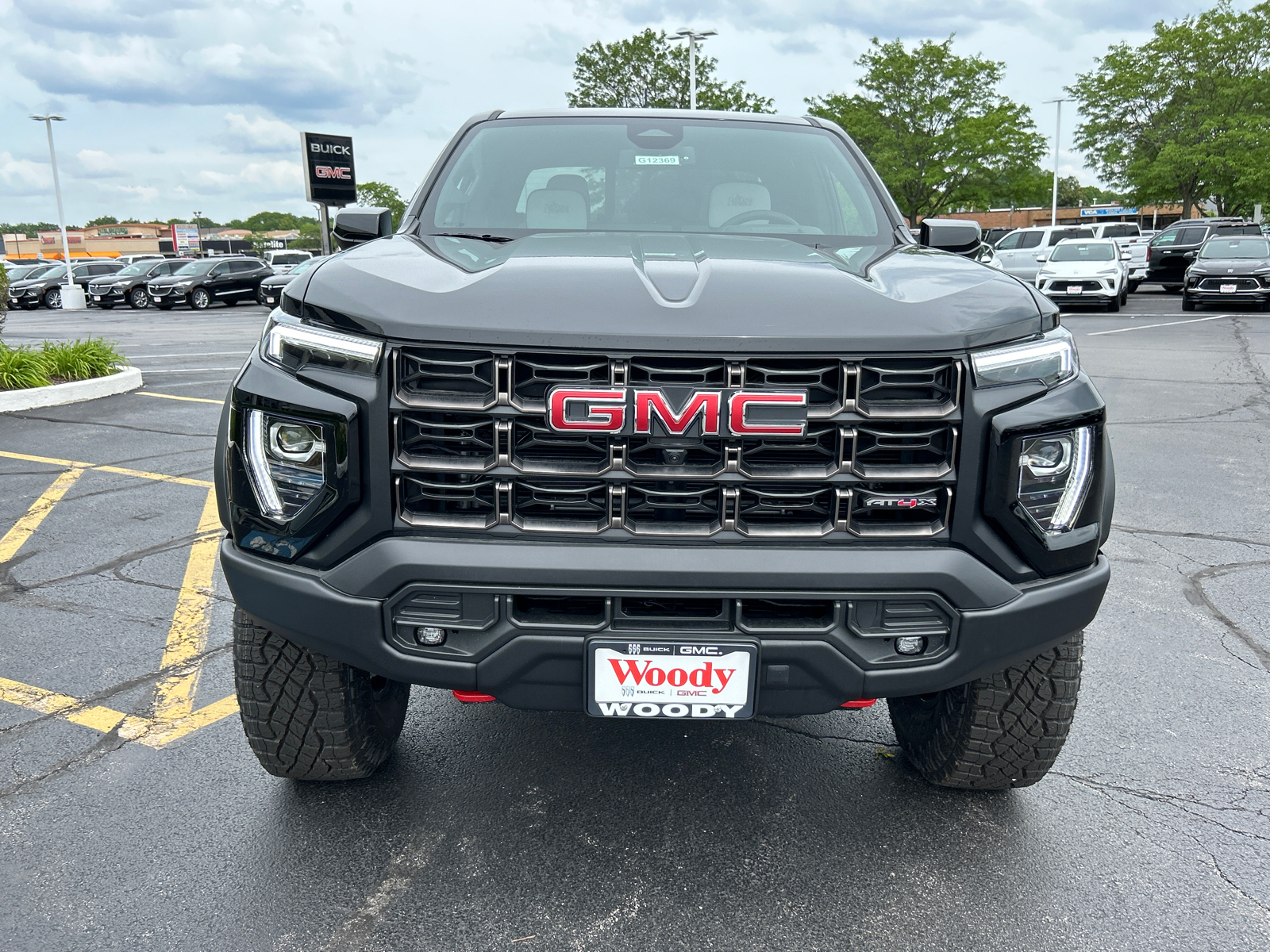 2024 GMC Canyon AT4X 3