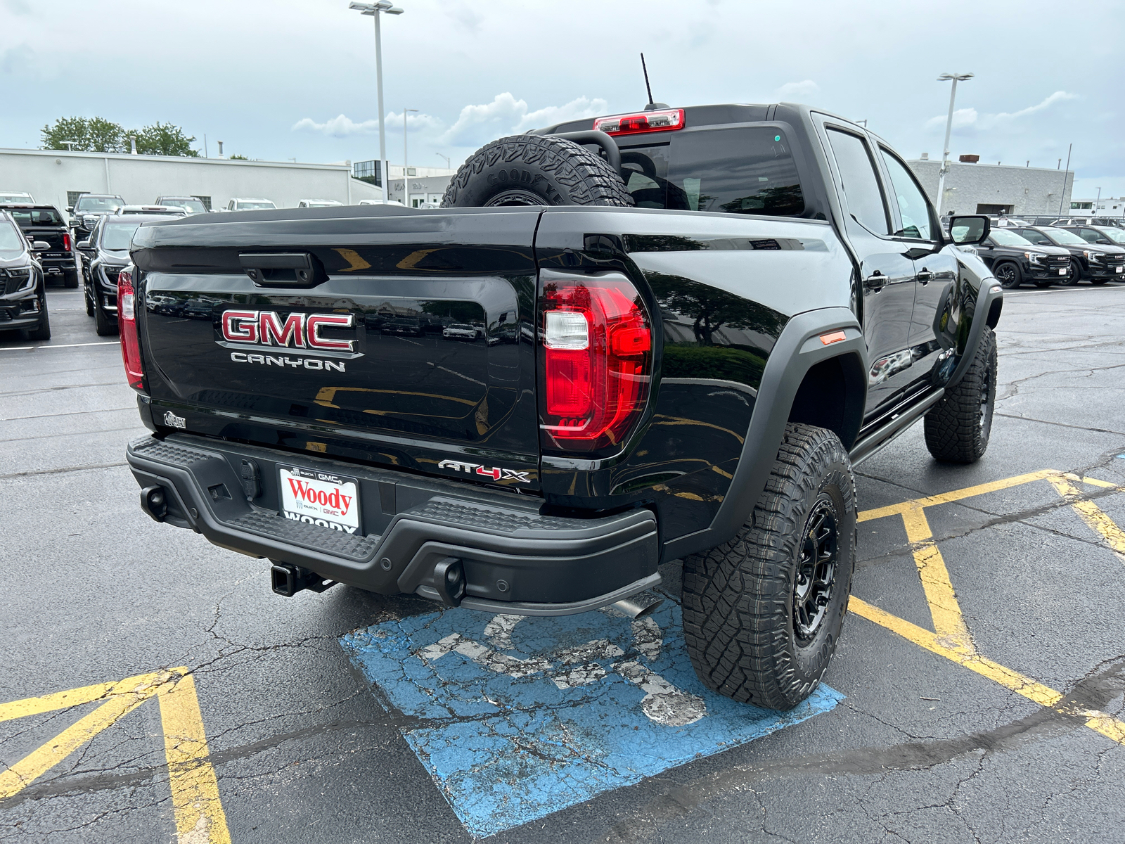 2024 GMC Canyon AT4X 5