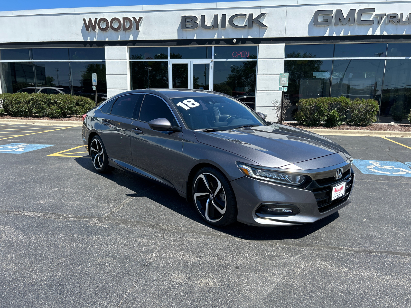 2018 Honda Accord Sport 2