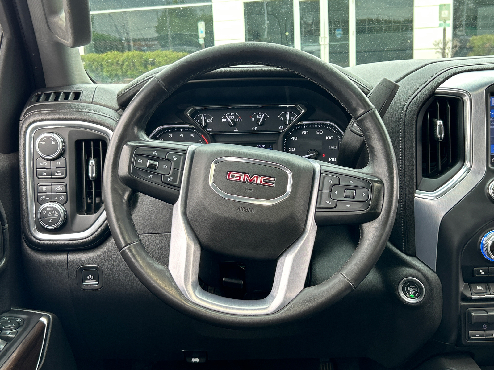 2019 GMC Sierra 1500 SLT 32