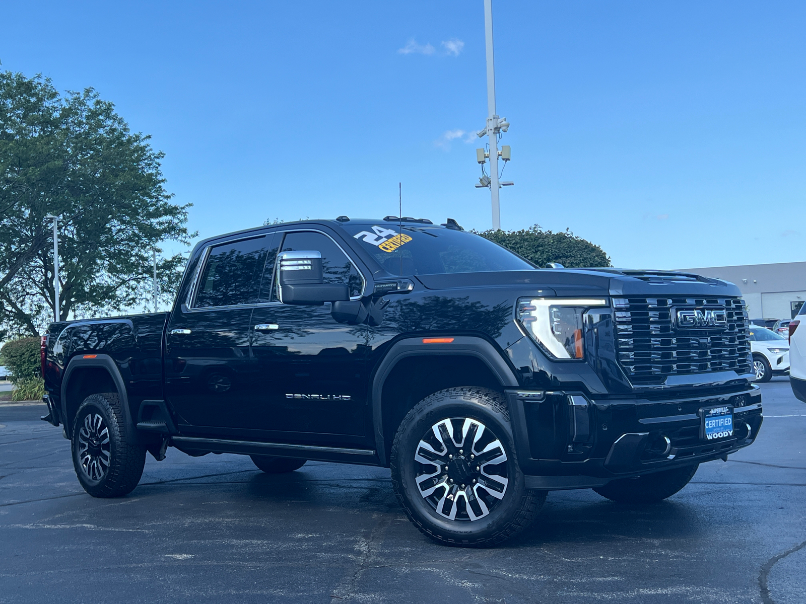 2024 GMC Sierra 2500HD Denali Ultimate 2