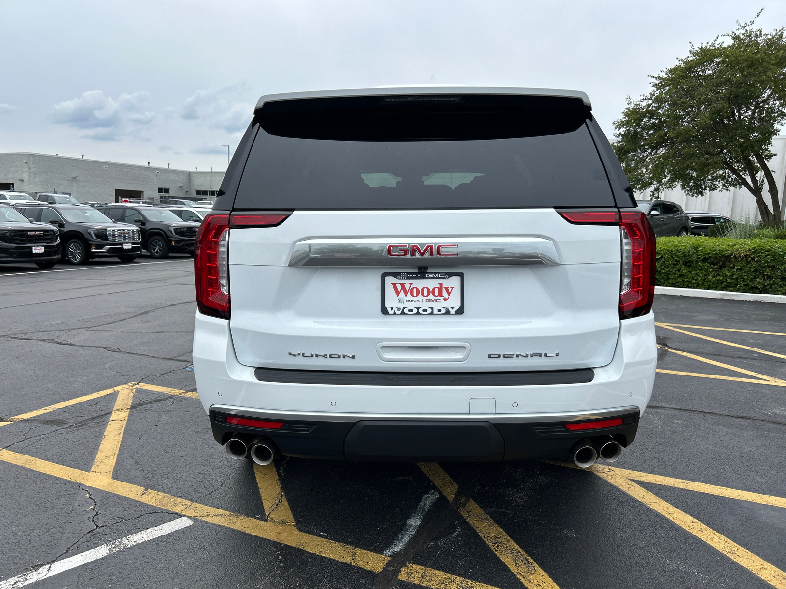 2024 GMC Yukon Denali 4