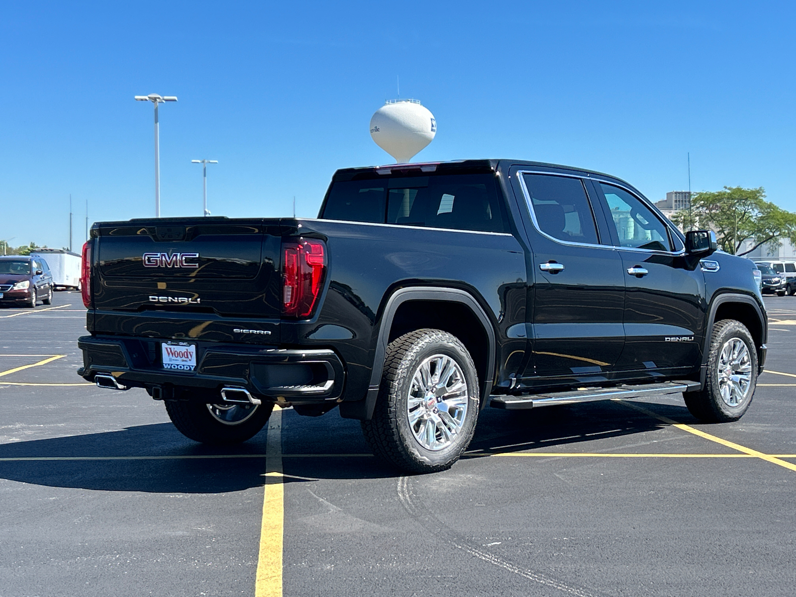 2024 GMC Sierra 1500 Denali 8