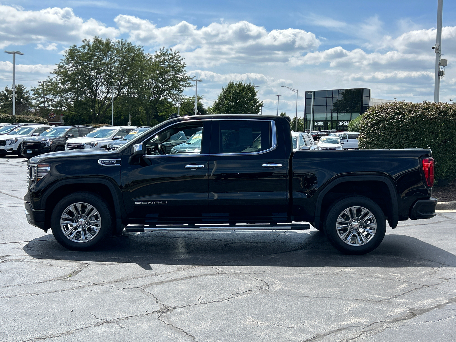 2023 GMC Sierra 1500 Denali 5