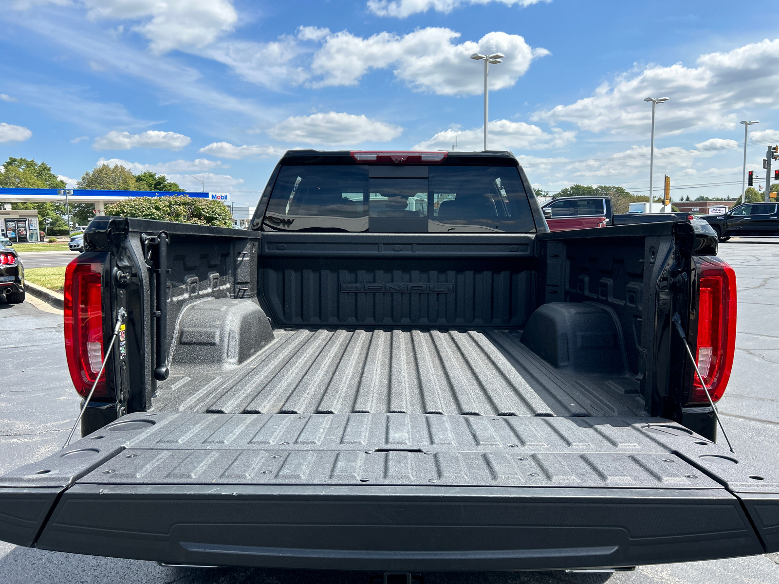 2023 GMC Sierra 1500 Denali 40