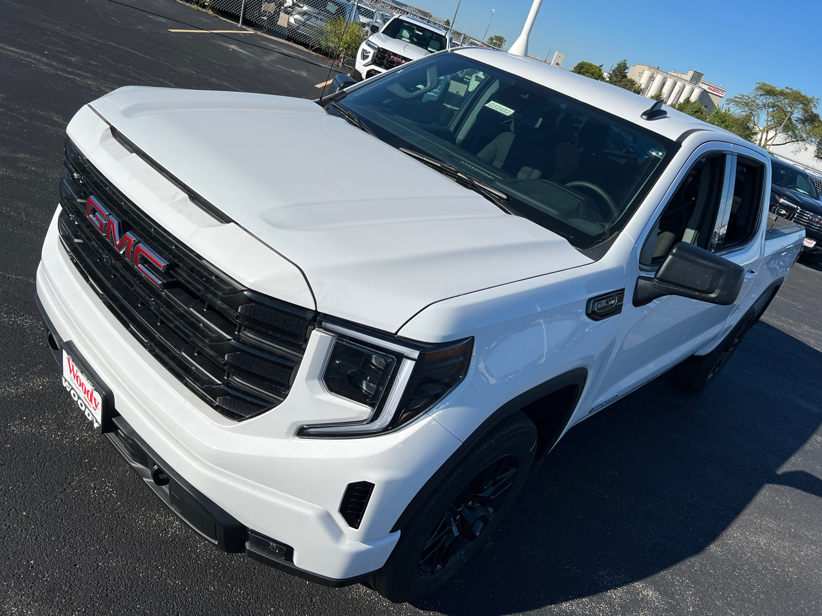 2024 GMC Sierra 1500 Elevation 10