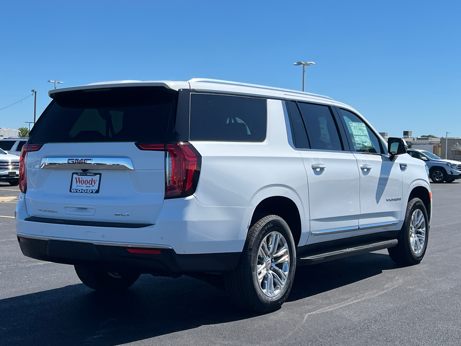 2024 GMC Yukon XL SLT 8