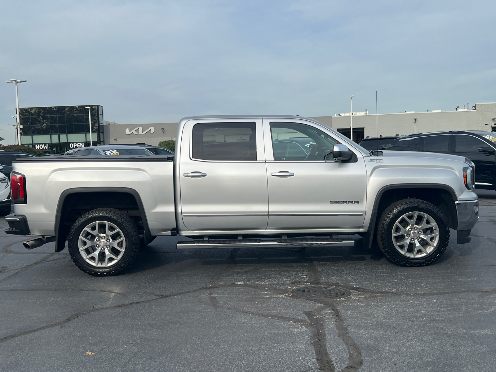 2018 GMC Sierra 1500 SLT 9