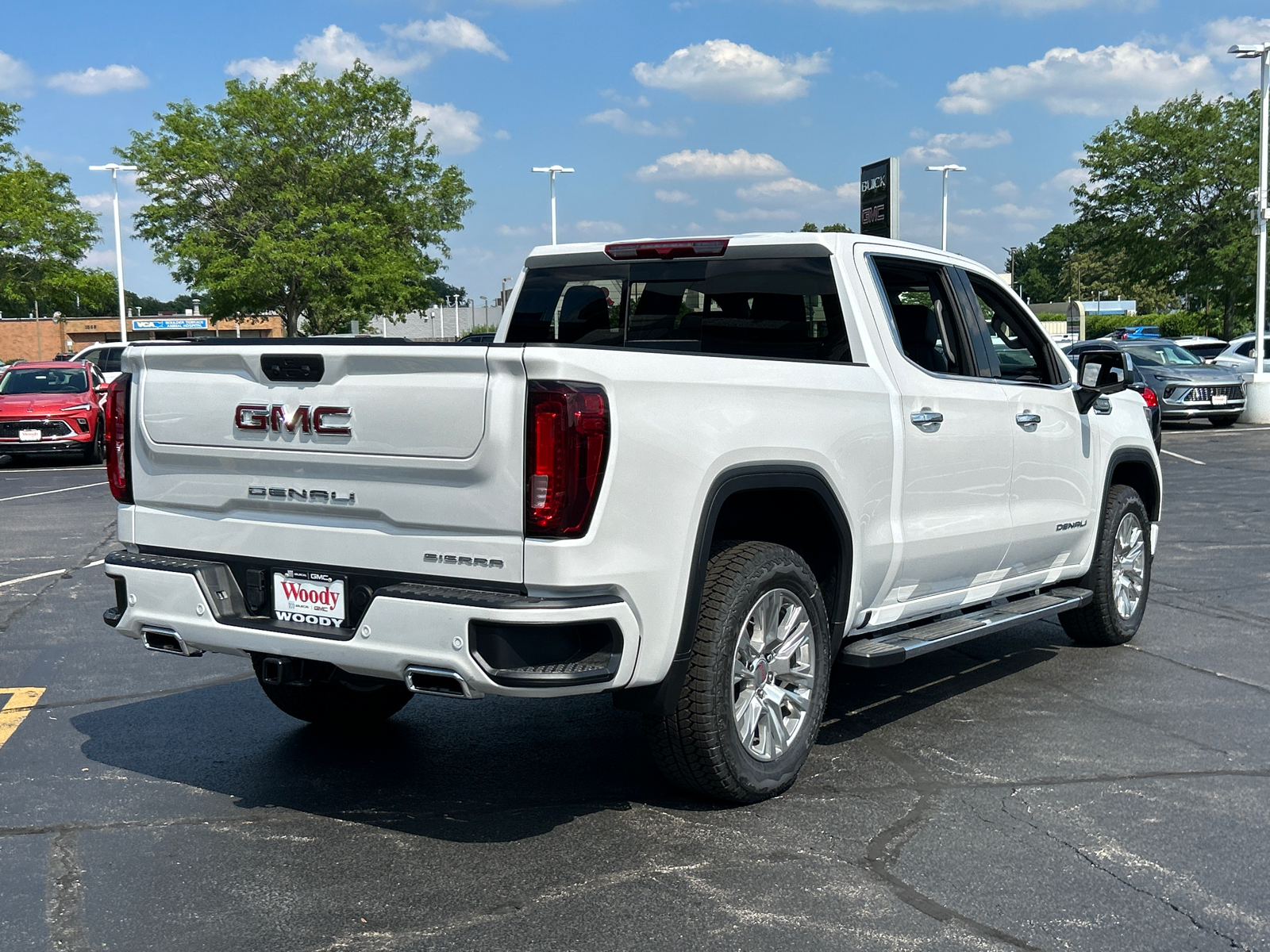 2024 GMC Sierra 1500 Denali 8