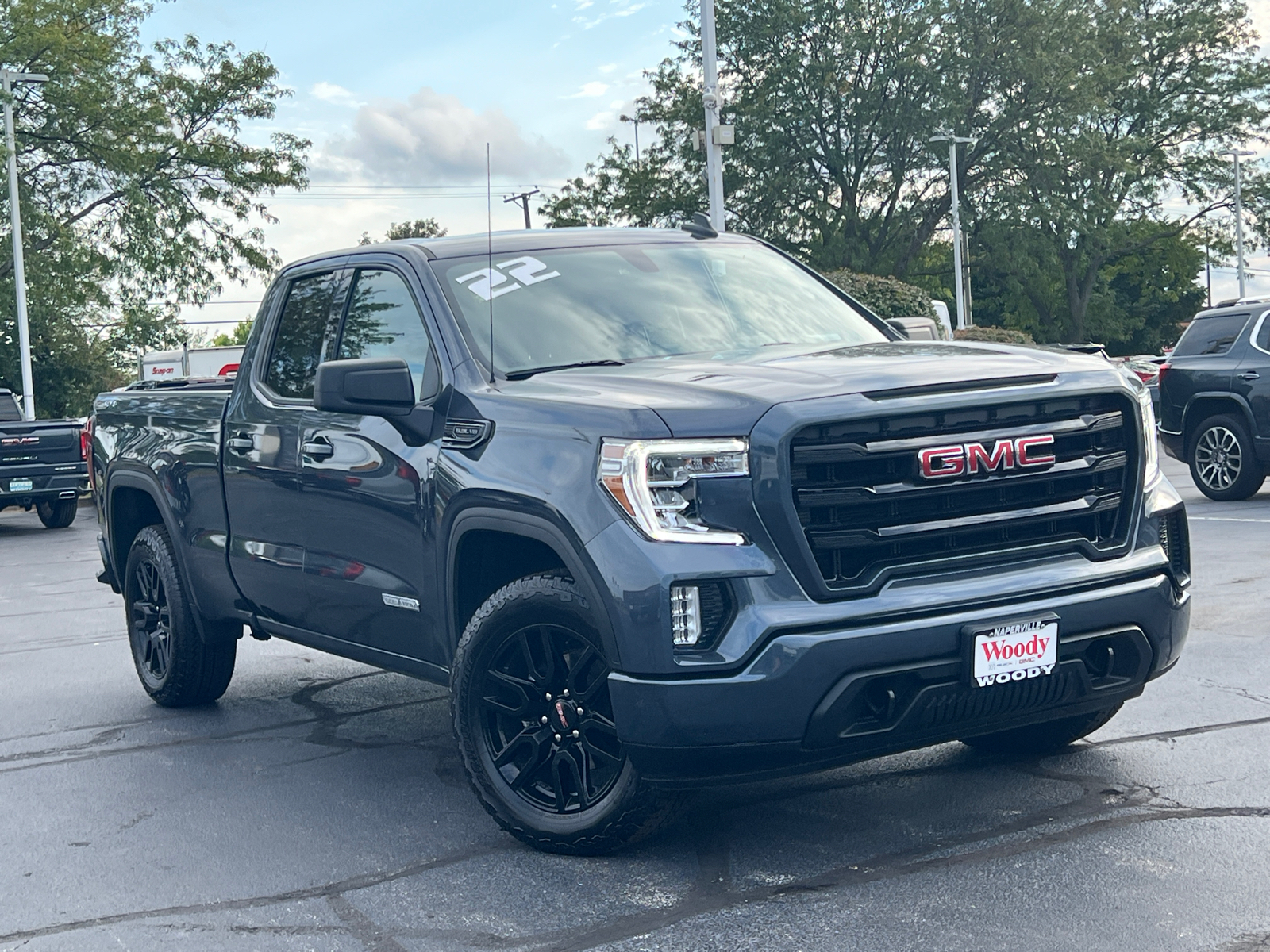 2022 GMC Sierra 1500 Limited Elevation 2