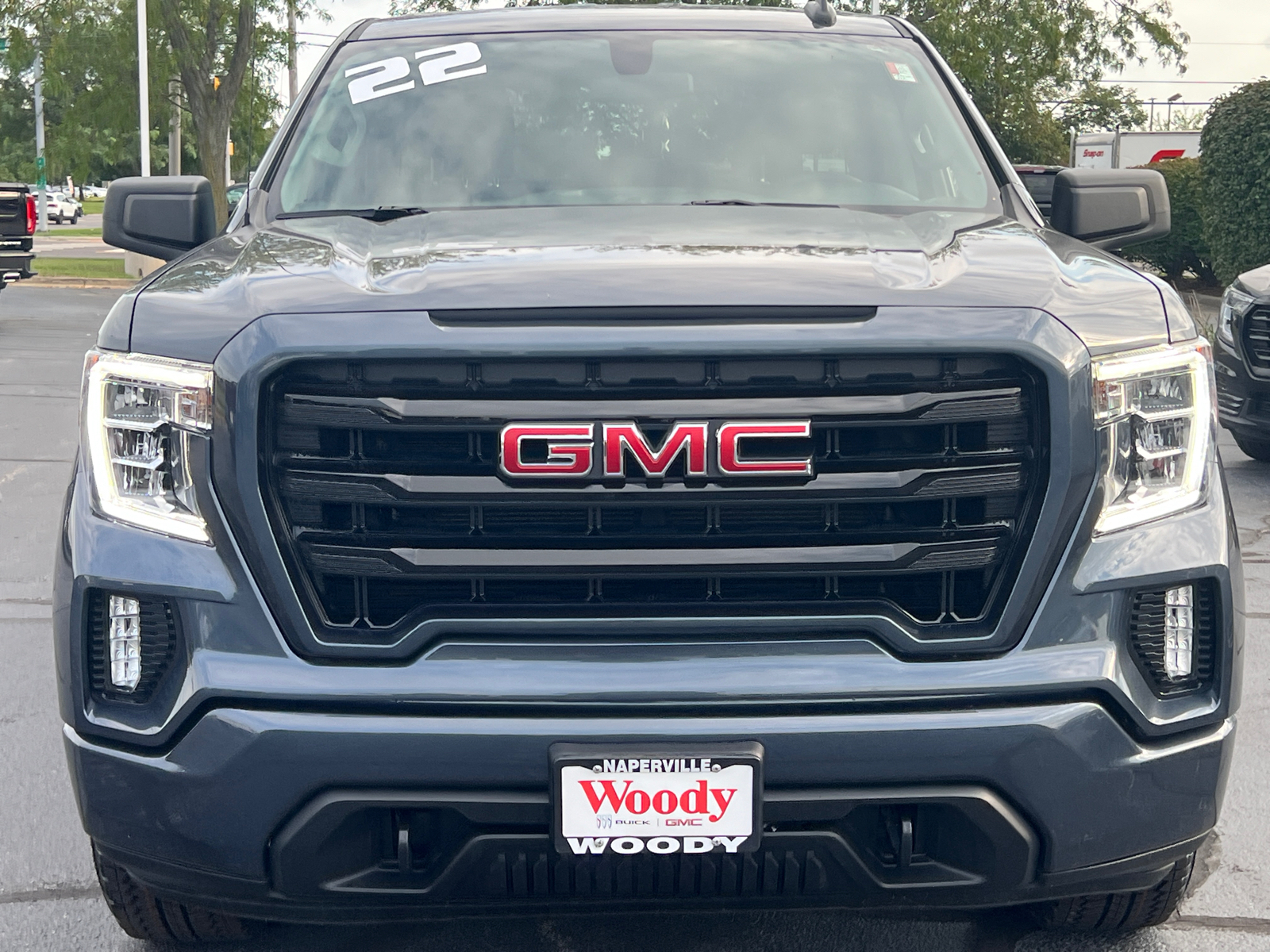 2022 GMC Sierra 1500 Limited Elevation 3