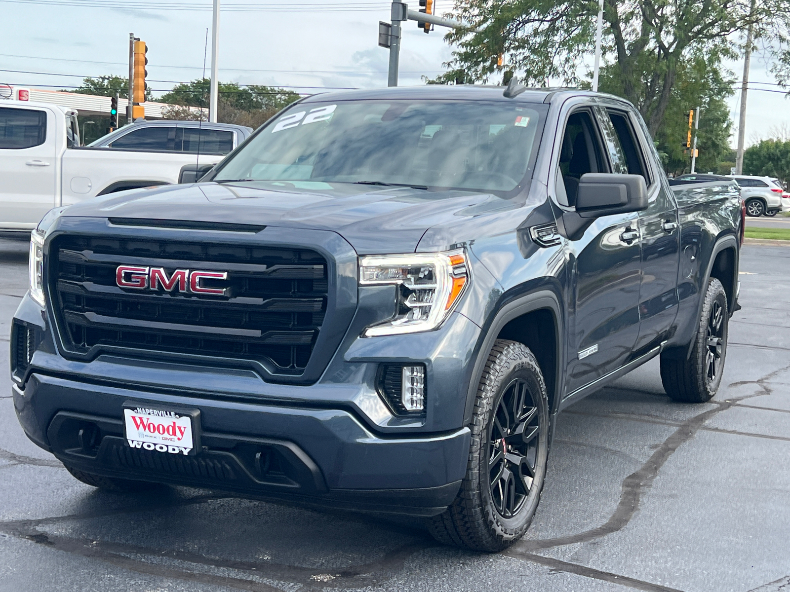 2022 GMC Sierra 1500 Limited Elevation 4