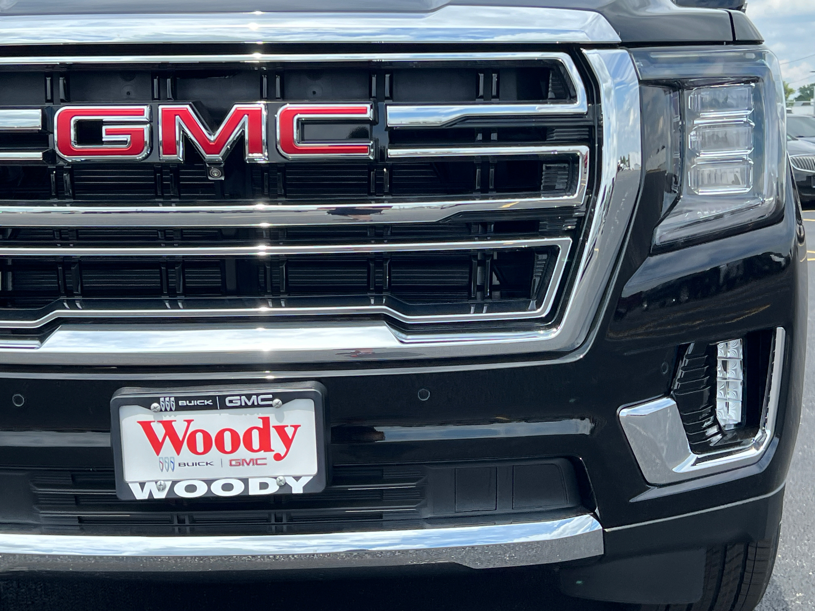 2024 GMC Yukon XL SLT 10