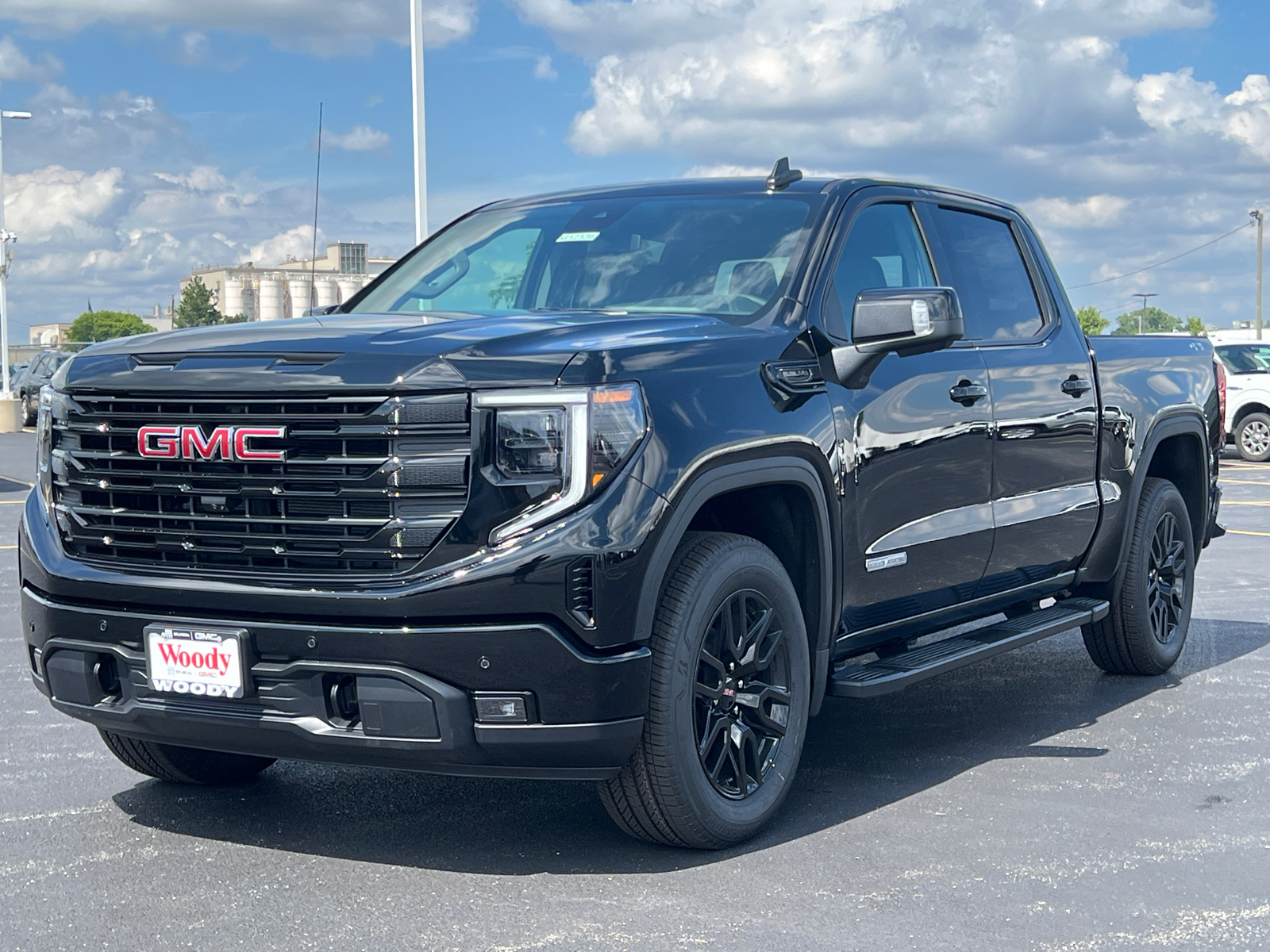 2024 GMC Sierra 1500 Elevation 4