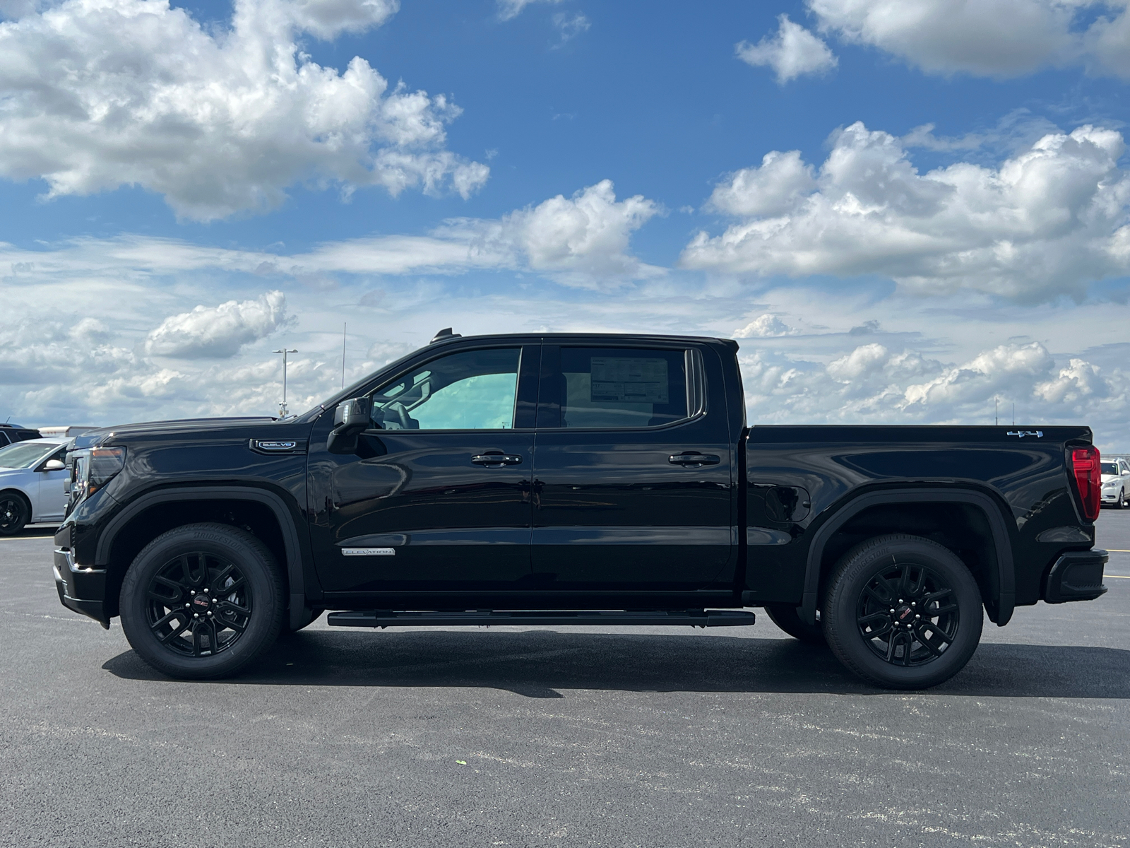 2024 GMC Sierra 1500 Elevation 5