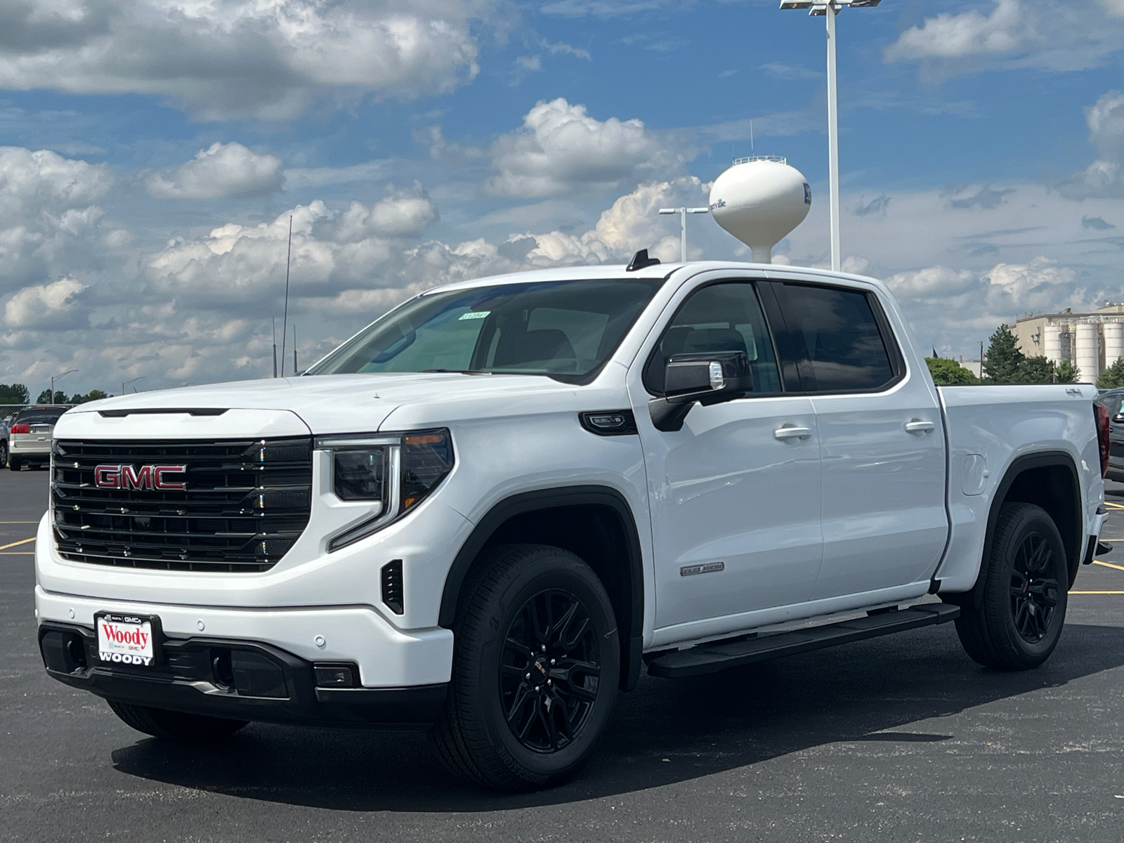 2024 GMC Sierra 1500 Elevation 4